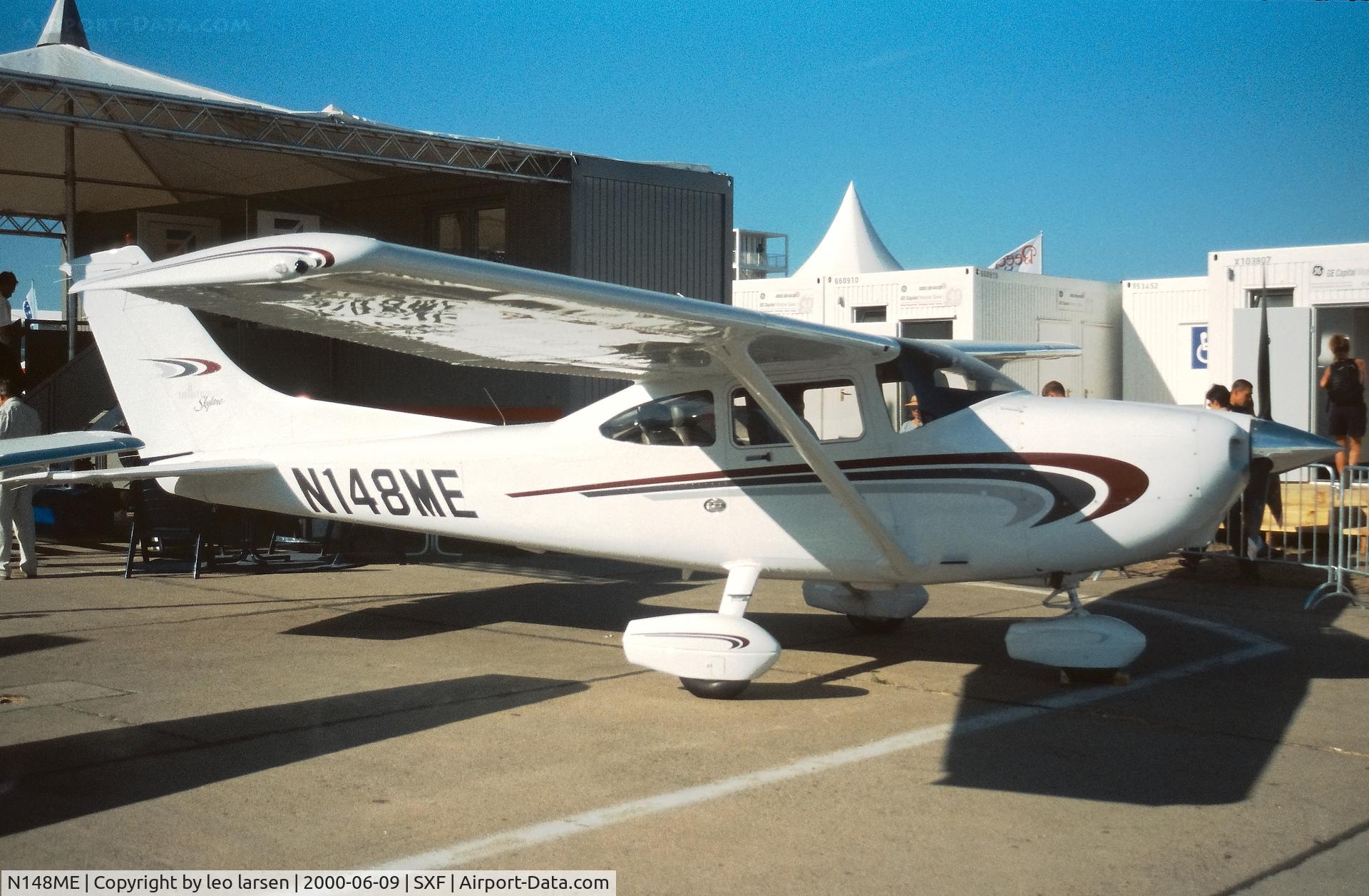 N148ME, 2000 Cessna 182S Skylane C/N 18280720, Berlin ILA 9.6.2000