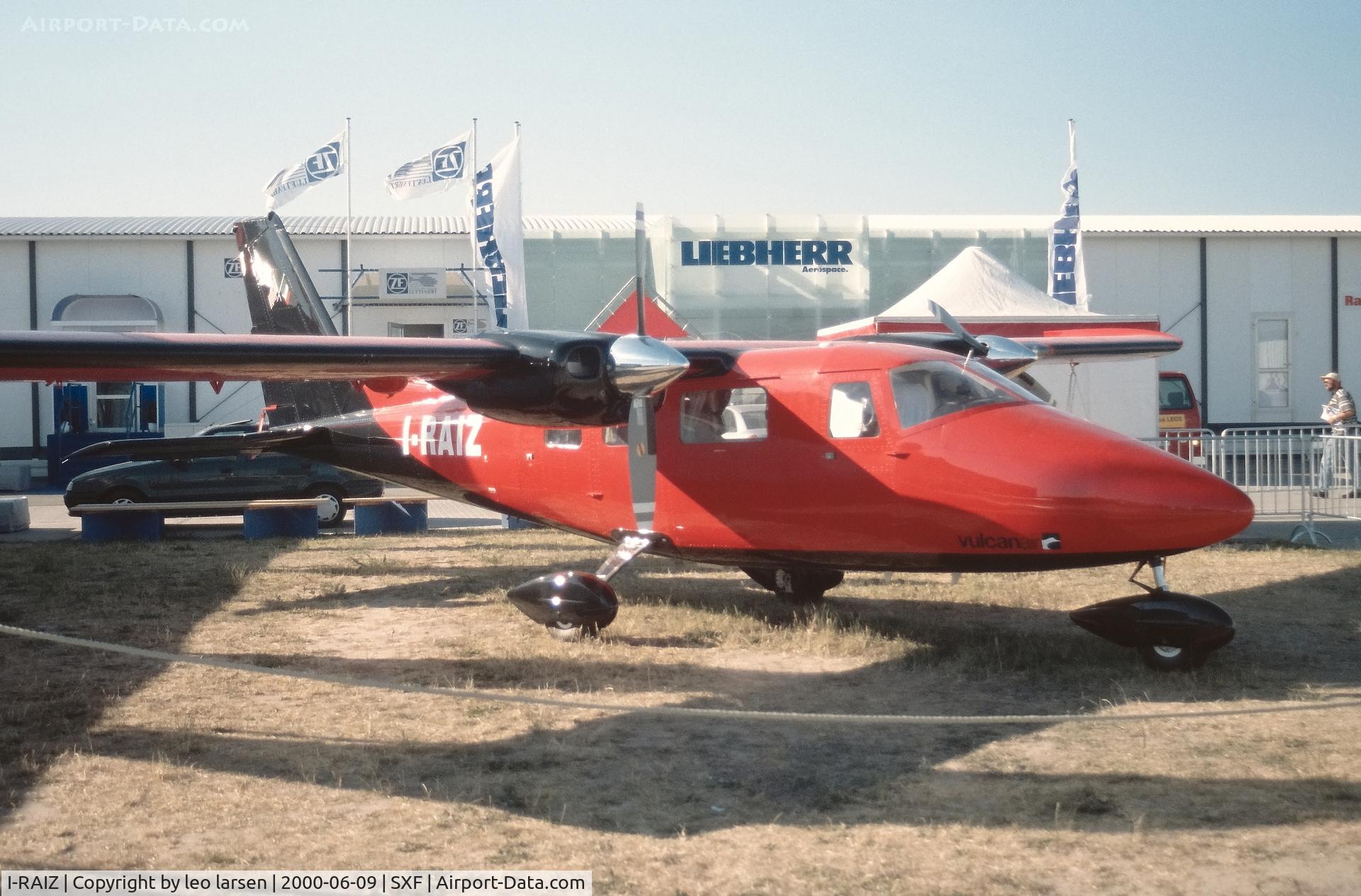 I-RAIZ, Partenavia AP-68TP-300 Spartacus C/N 8006, Berlin ILA 9.6.2000