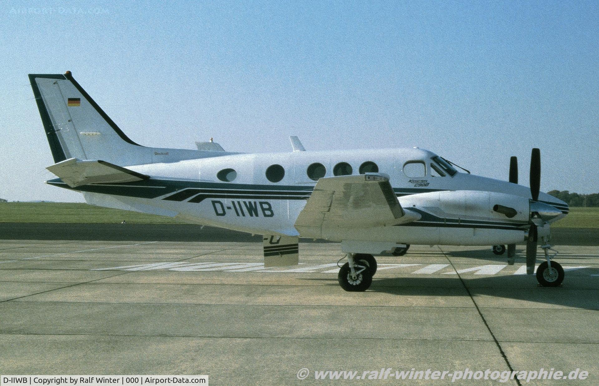 D-IIWB, 1993 Beech C90A King Air C/N LJ-1340, Beech C90B King Air - Private - LJ-1340 - D-IIWB - 1998