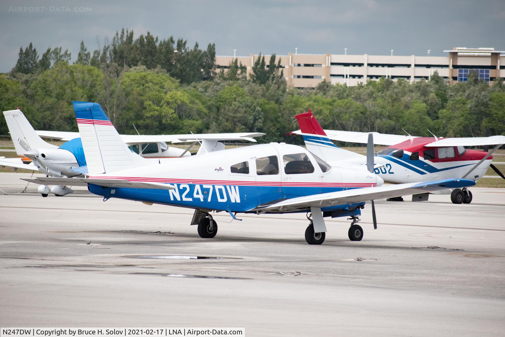 N247DW, 2003 Piper PA-28R-201 Cherokee Arrow III C/N 2844091, arrival at LNA