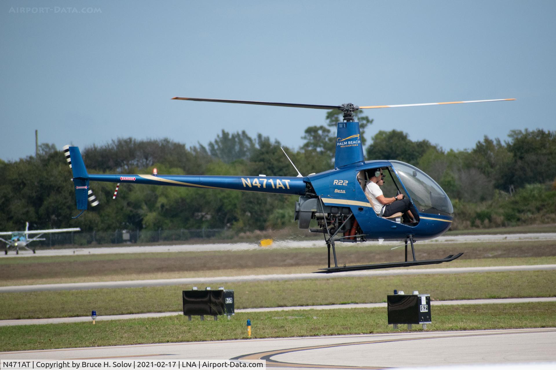 N471AT, 1987 Robinson R22 BETA C/N 0737, practicing maneuvers