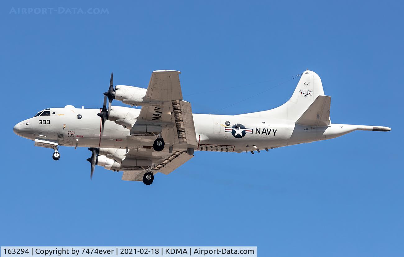 163294, Lockheed P-3C Orion C/N 285G-5823, Bloodhound 303