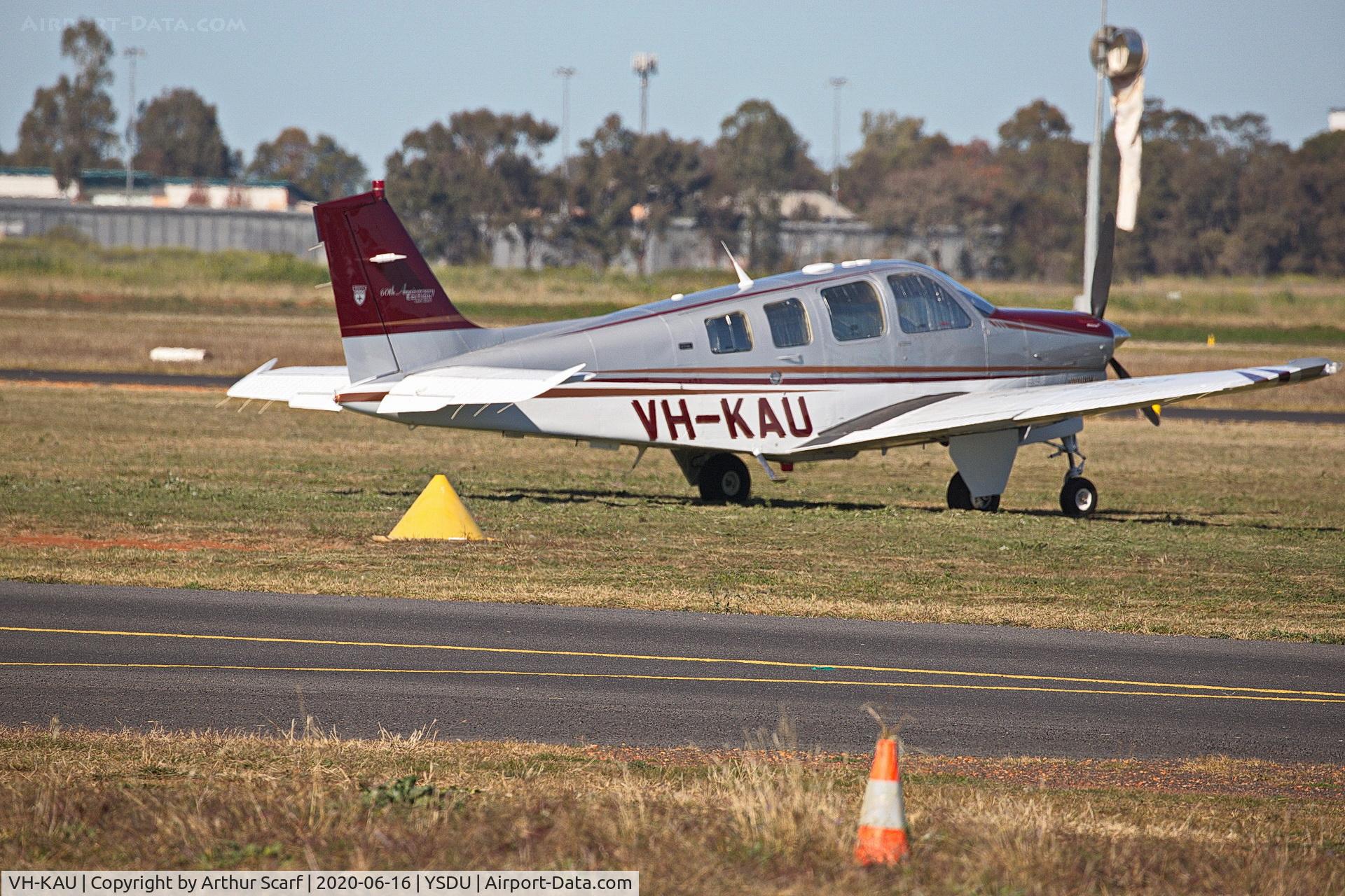 VH-KAU, 2007 Hawker Beechcraft G36 Bonanza C/N E-3811, DUBBO Airport NSW June 2020