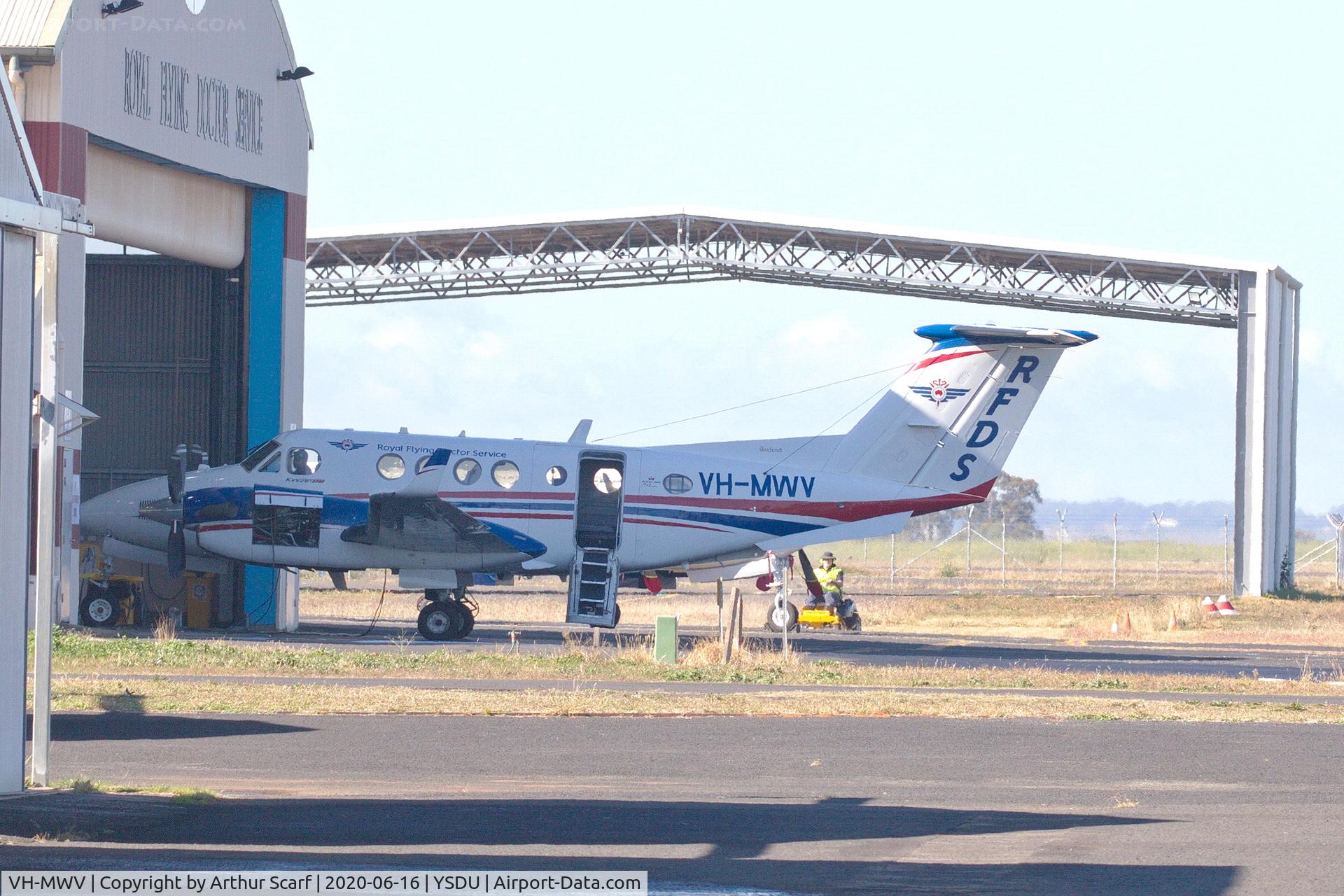 VH-MWV, 2003 Raytheon B200 King Air C/N BB-1814, DUBBO Airport NSW June 2020