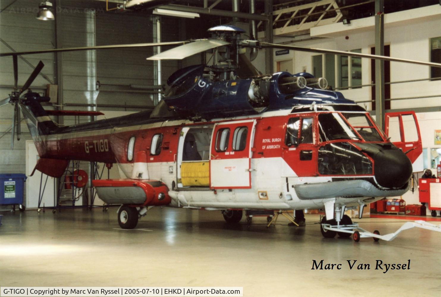 G-TIGO, 1983 Aerospatiale AS-332L Super Puma C/N 2061, G-TIGO at Den Helder.