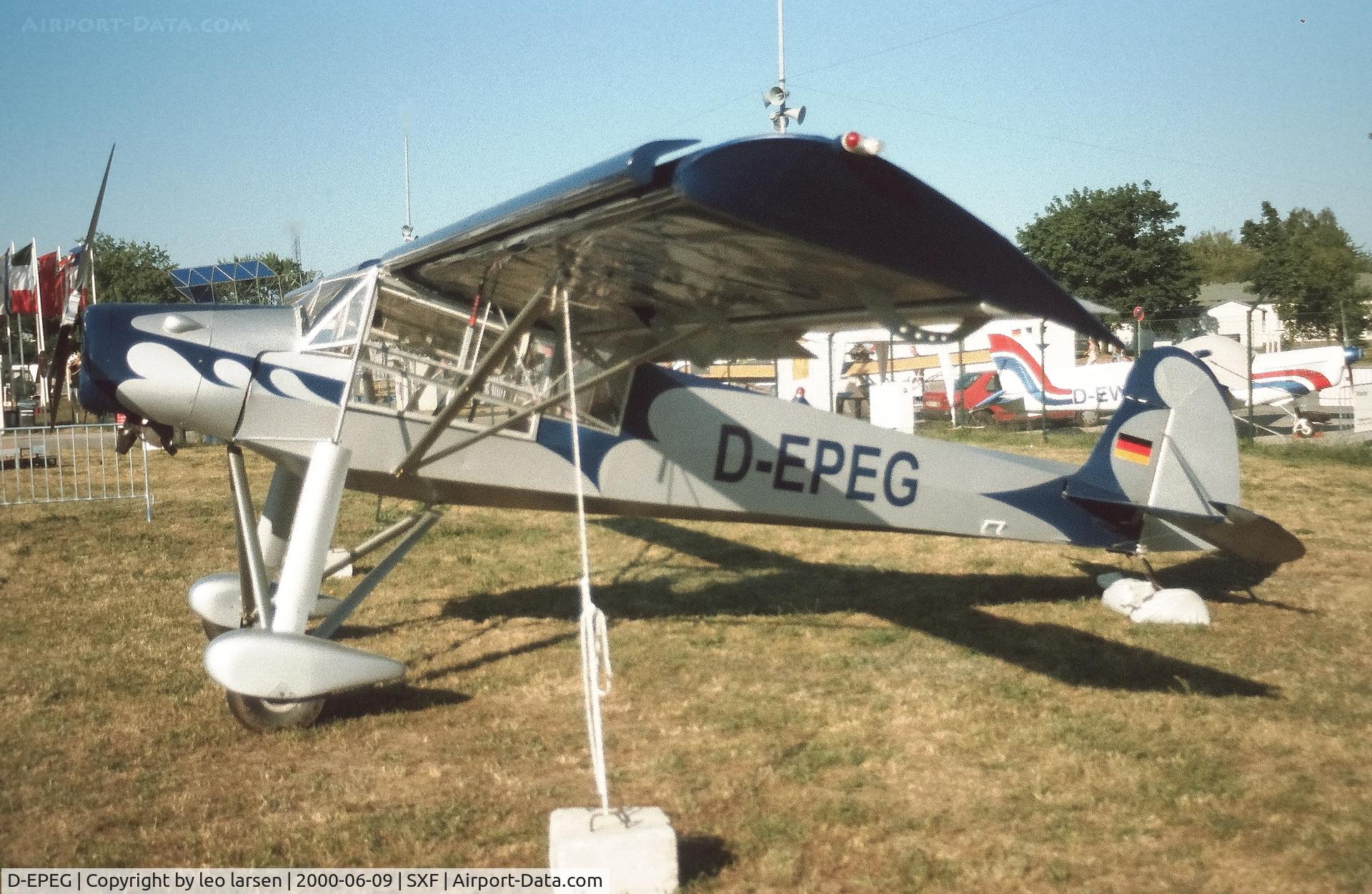 D-EPEG, Slepcev Storch SS-MK4 C/N SS4-051, Berlin ILA 9.6.2000