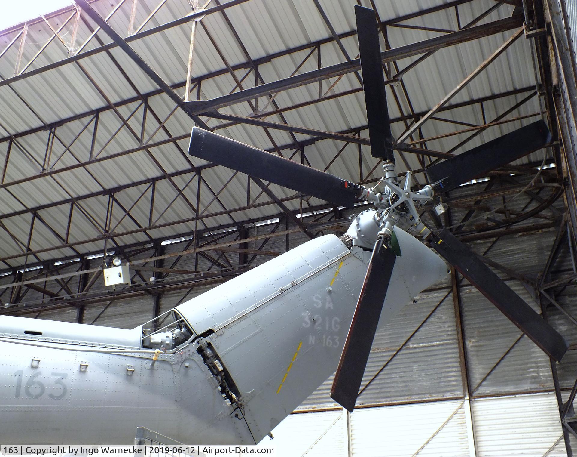 163, 1974 Aérospatiale SA-321G Super Frelon C/N 163, Sud Aviation (Aerospatiale) SA.321G Super Frelon at the Musee de l'ALAT et de l'Helicoptere, Dax