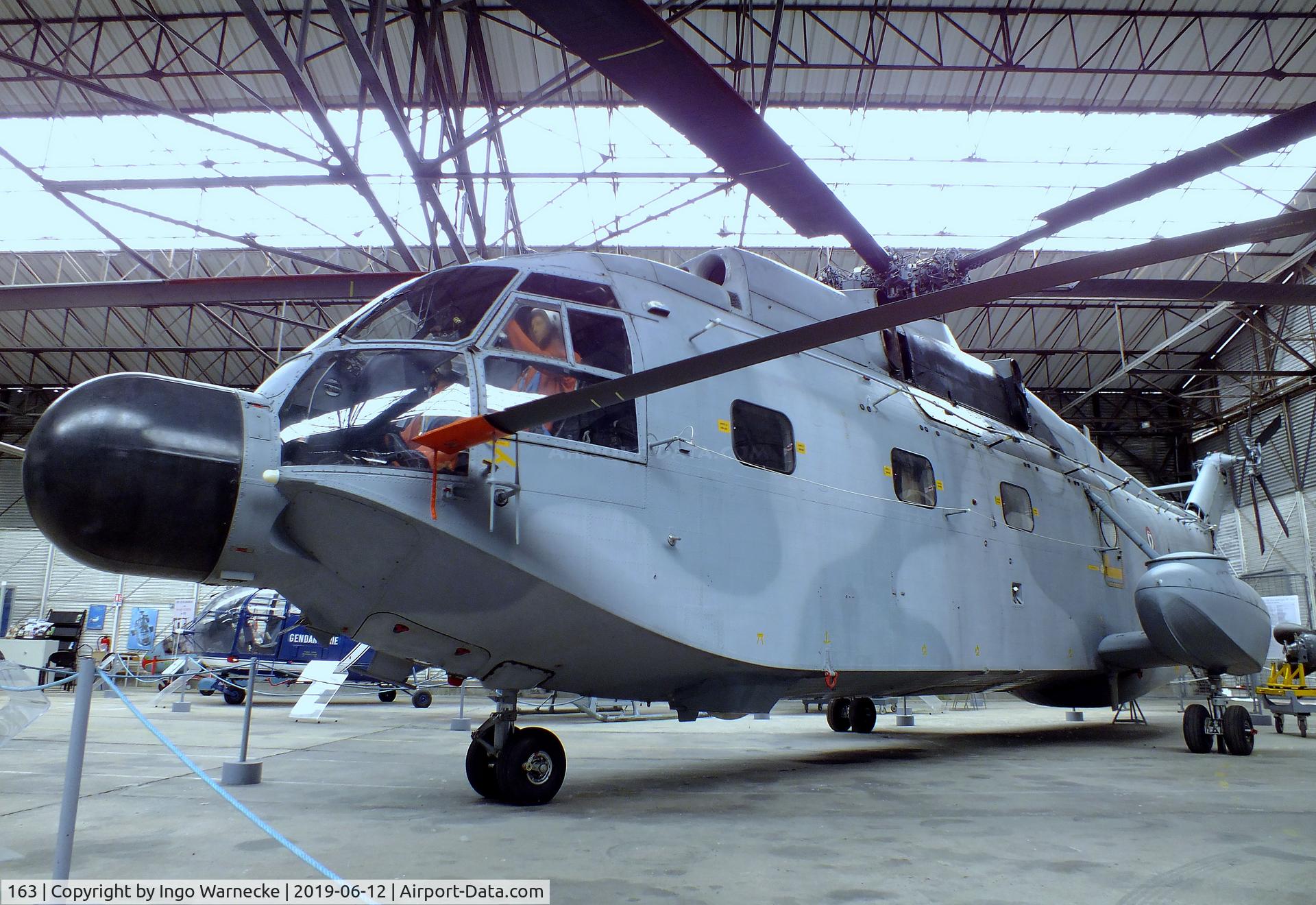 163, 1974 Aérospatiale SA-321G Super Frelon C/N 163, Sud Aviation (Aerospatiale) SA.321G Super Frelon at the Musee de l'ALAT et de l'Helicoptere, Dax