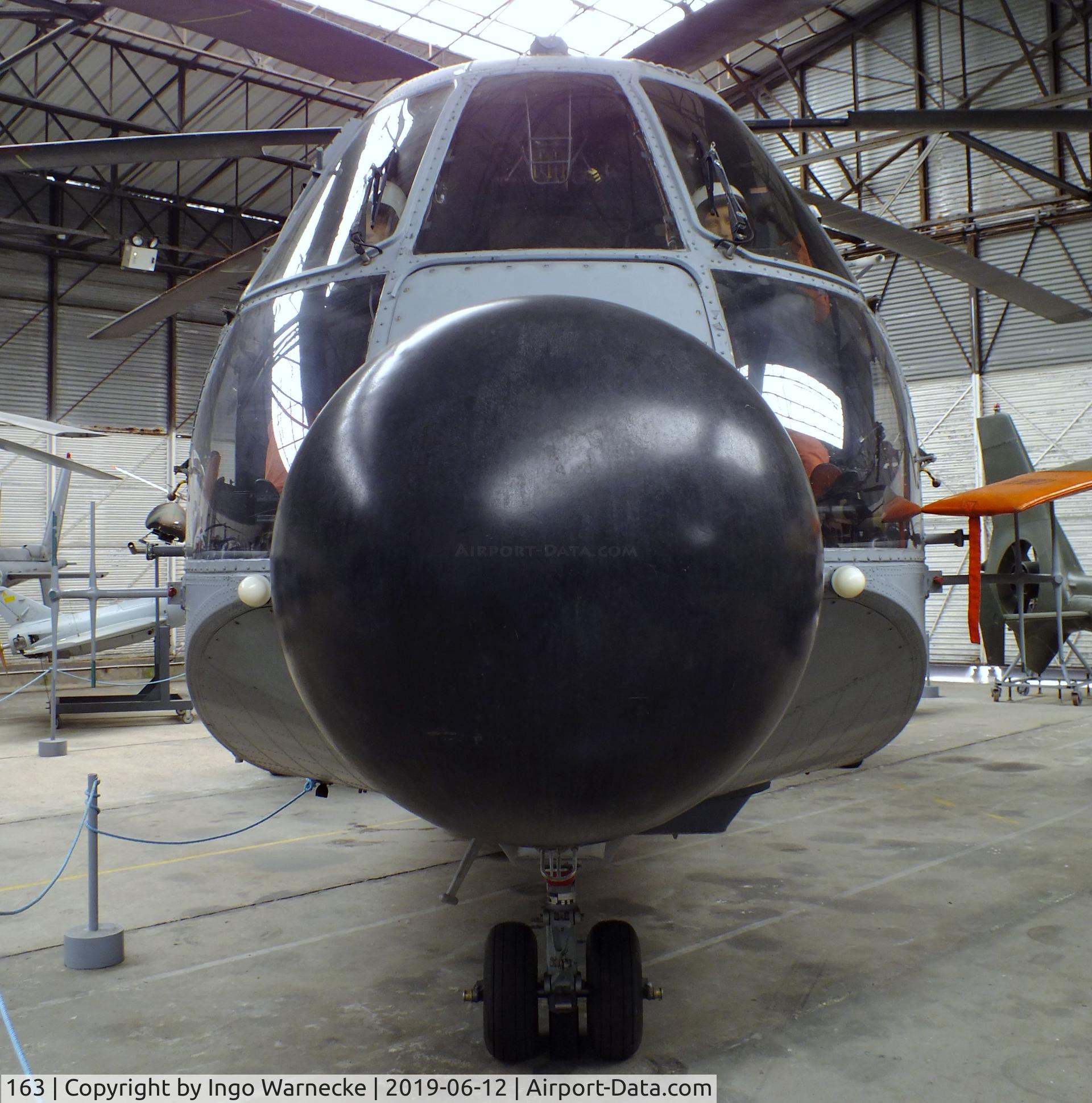 163, 1974 Aérospatiale SA-321G Super Frelon C/N 163, Sud Aviation (Aerospatiale) SA.321G Super Frelon at the Musee de l'ALAT et de l'Helicoptere, Dax