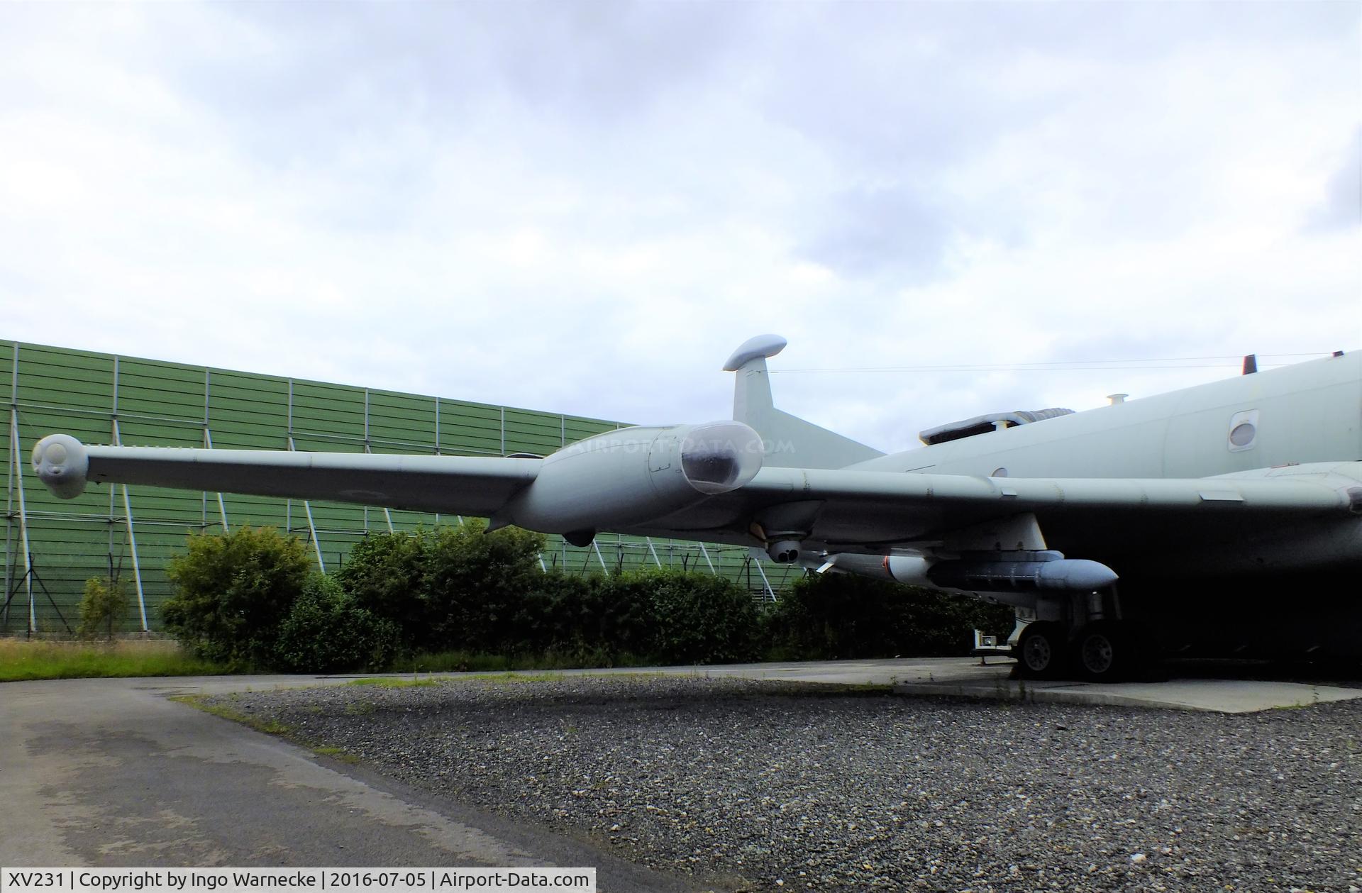 XV231, Hawker Siddeley Nimrod MR.2 C/N 8006, Hawker Siddeley Nimrod MR2 at Manchester Airport Viewing Park