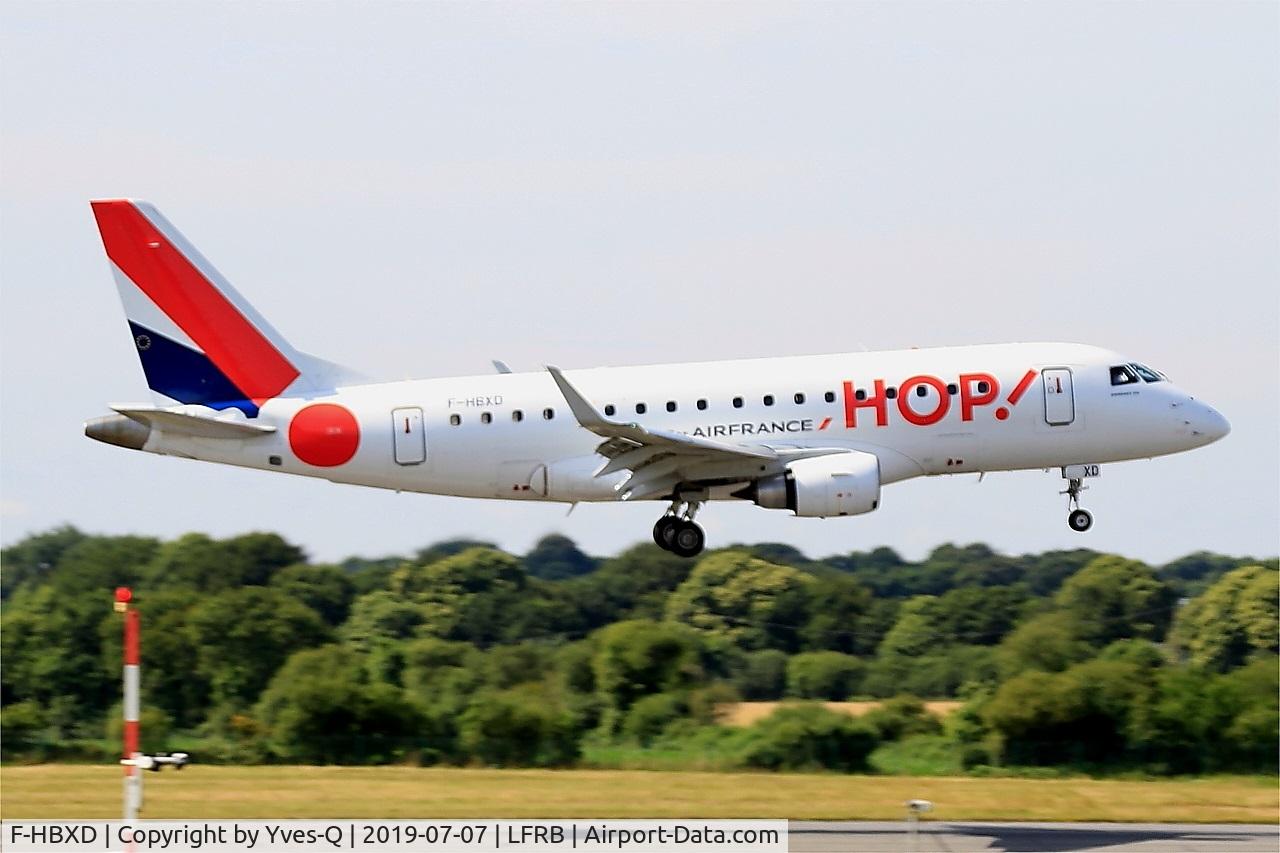 F-HBXD, 2009 Embraer 170ST (ERJ-170-100ST) C/N 17000281, Embraer 170ST, On final rwy 07R, Brest-Bretagne airport (LFRB-BES)