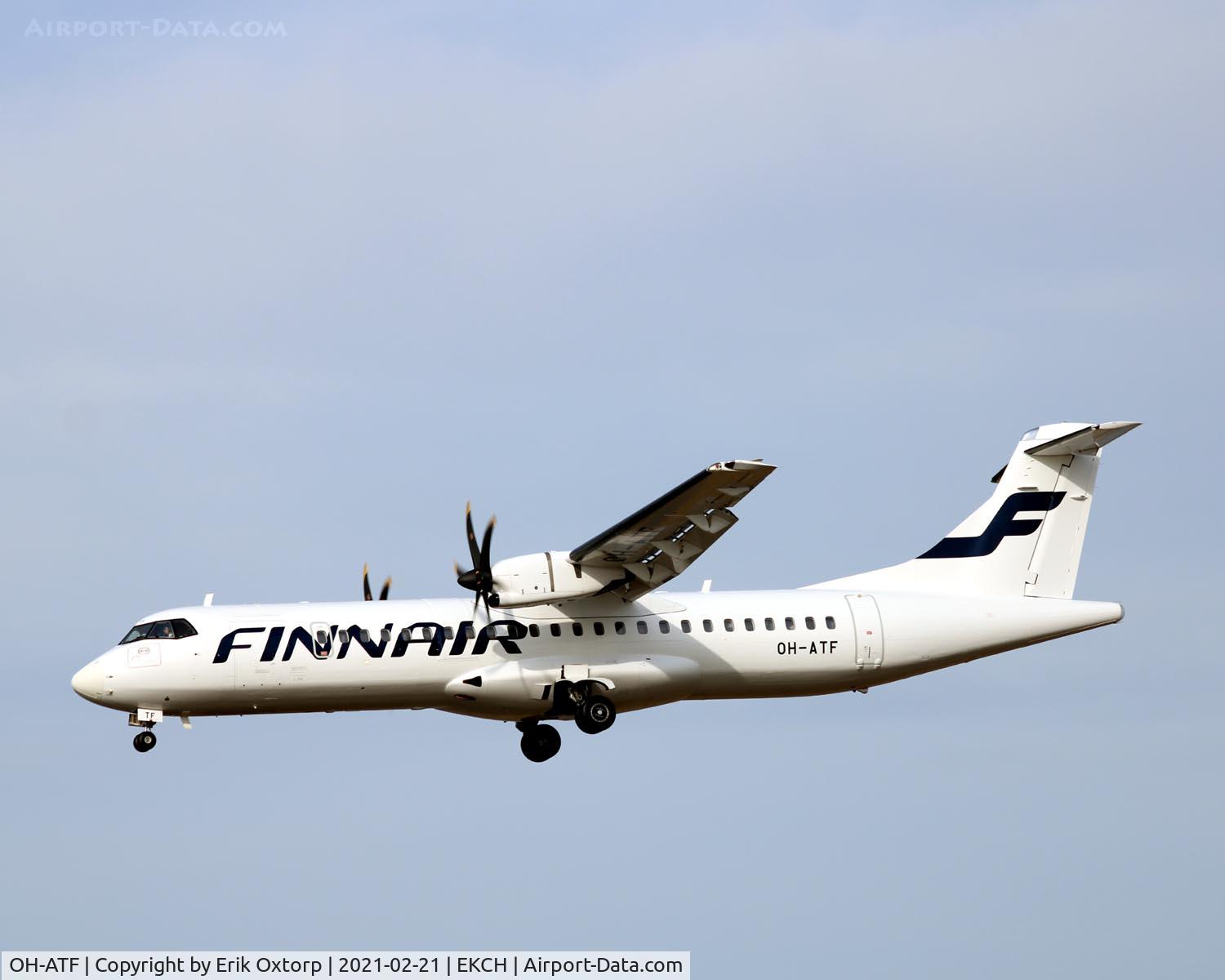 OH-ATF, 2007 ATR 72-212A C/N 744, OH-ATF landing rw 22L