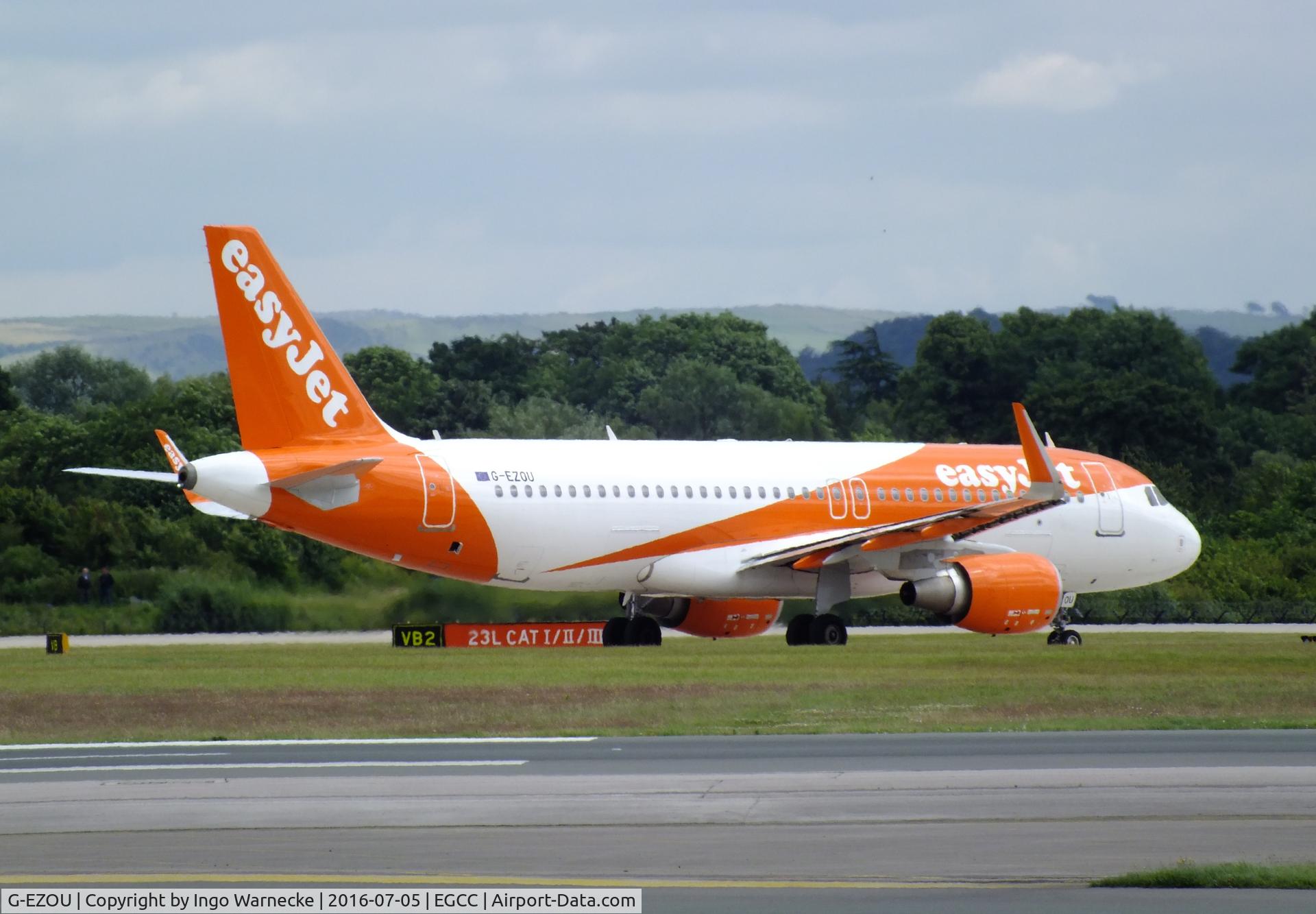 G-EZOU, 2015 Airbus A320-214 C/N 6754, Airbus A320-214 of easyJet at Manchester airport