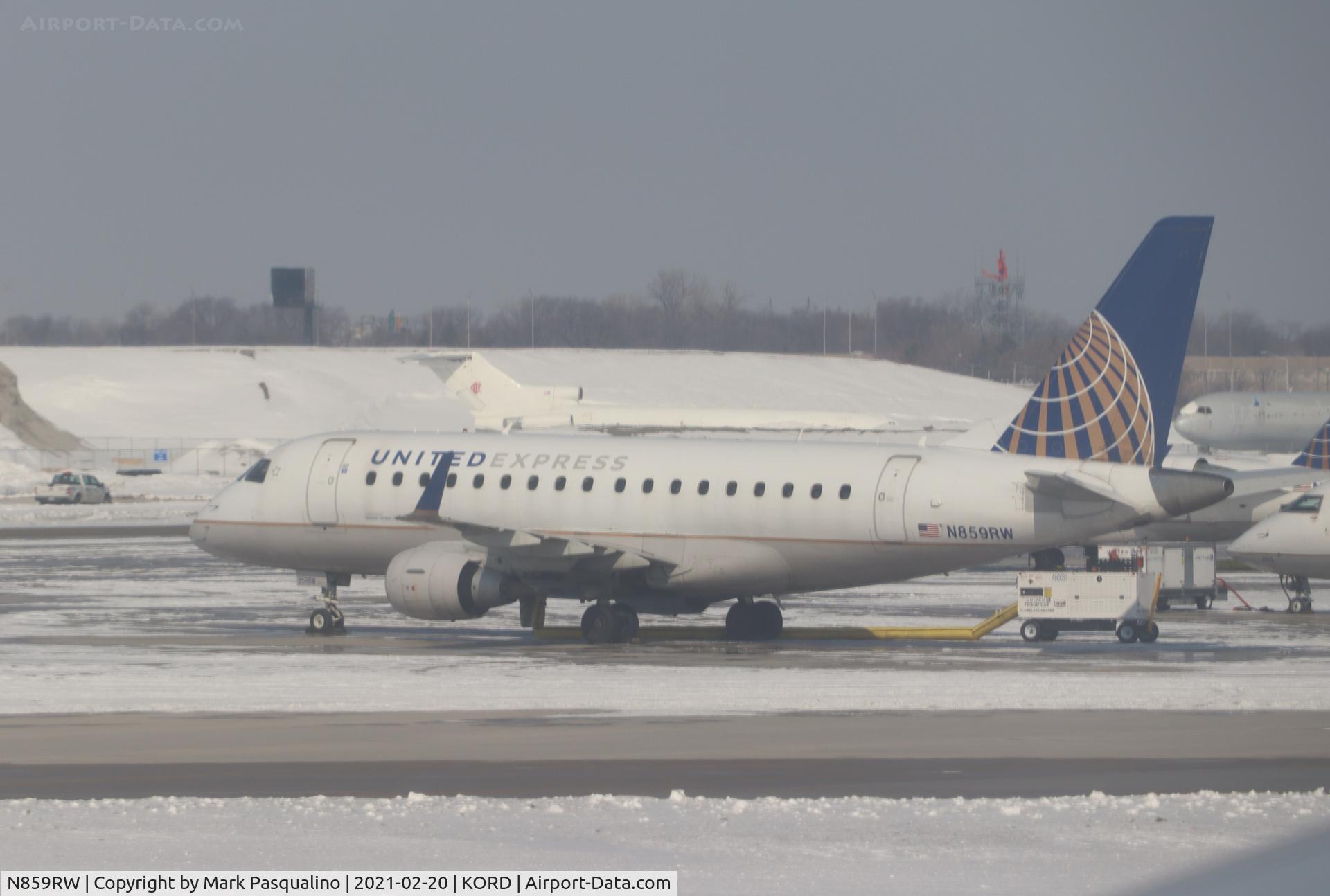 N859RW, 2005 Embraer 170SE (ERJ-170-100SE) C/N 17000082, ERJ-170-100 SE