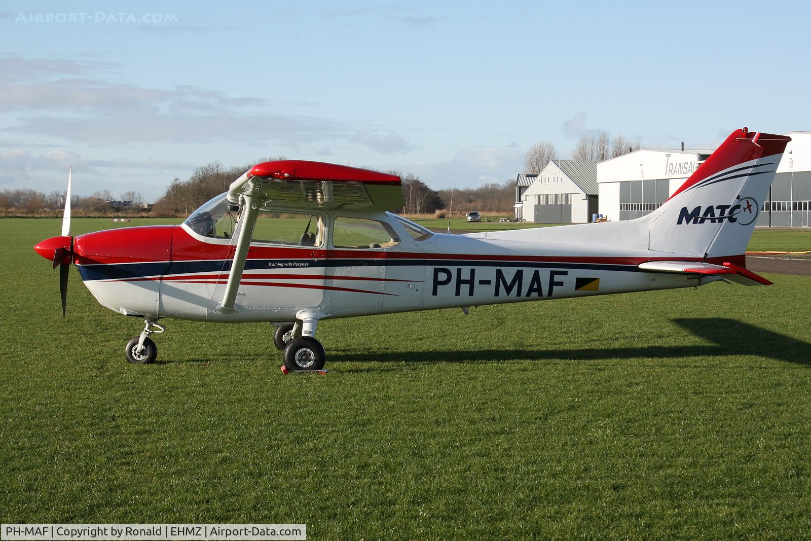 PH-MAF, 1960 Cessna 172A C/N 47536, at ehmz