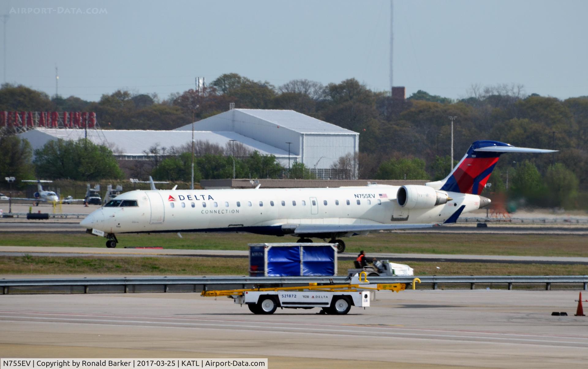 N755EV, Bombardier CRJ-701 (CL-600-2C10) Regional Jet C/N 10185, Taxi Atlanta