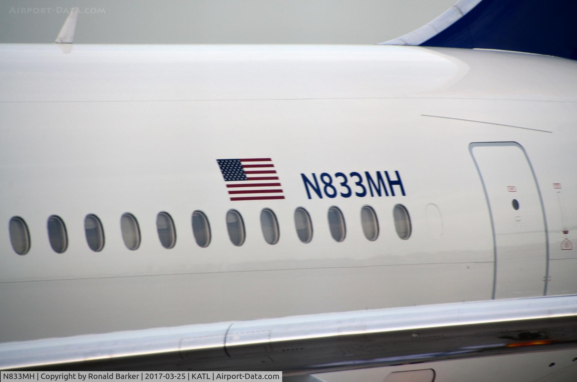 N833MH, 2000 Boeing 767-432/ER C/N 29706, Gate F8 Atlanta