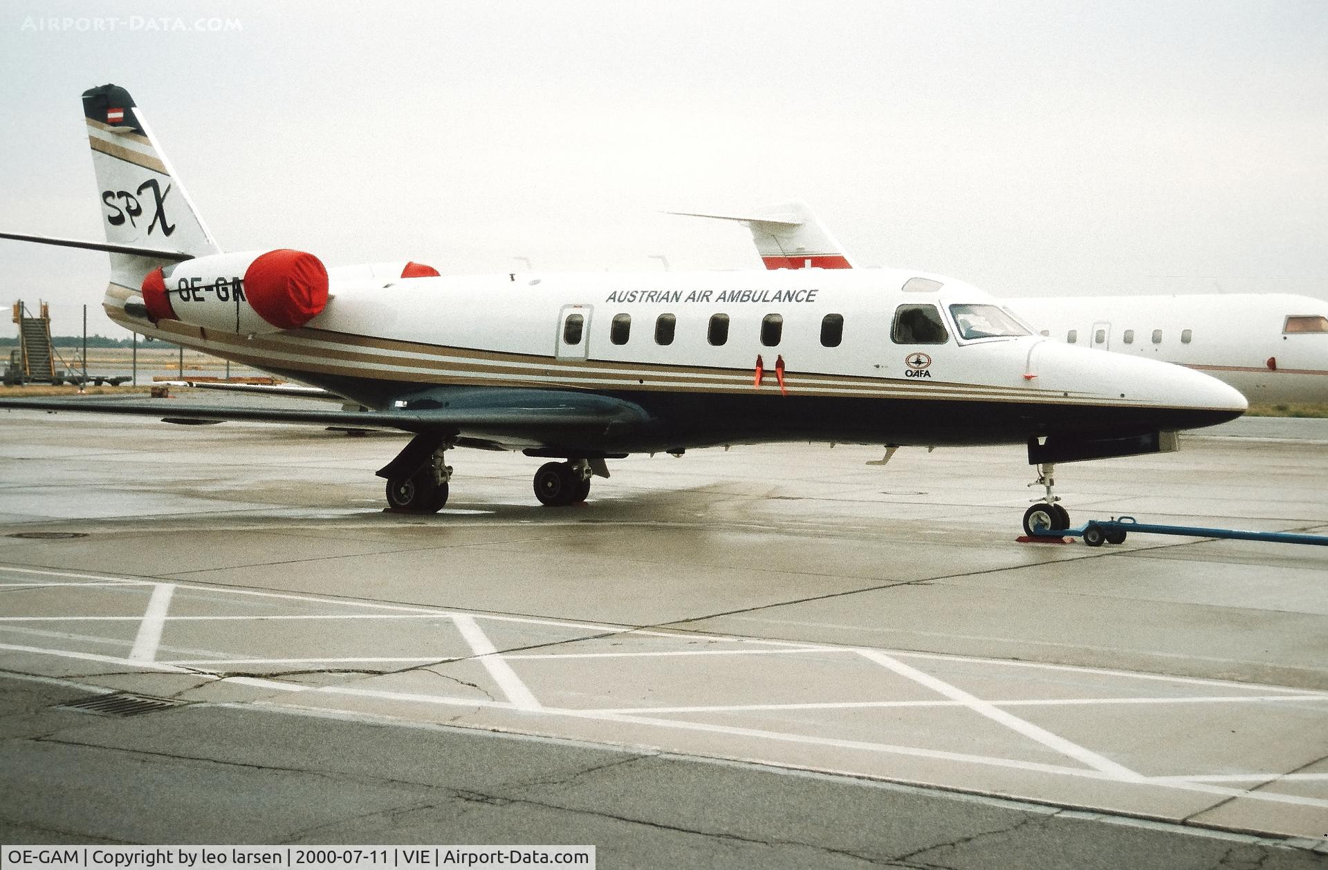OE-GAM, 1999 Israel Aircraft Industries IAI-1125A Astra SPX C/N 111, Vienna 11.7.2000