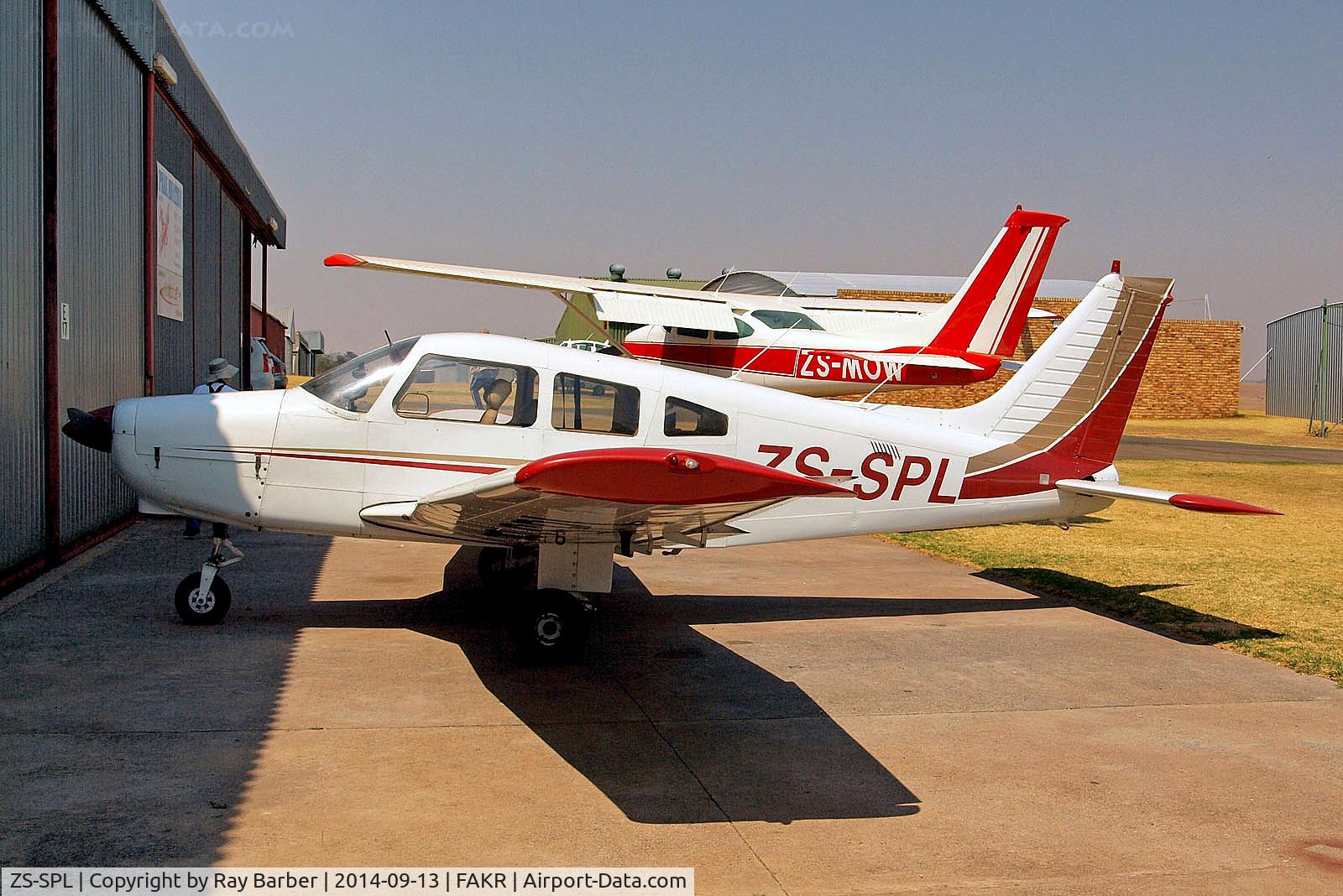 ZS-SPL, 1981 Piper PA-28-161 C/N 28-8116295, ZS-SPL   Piper PA-28-161 Warrior II [28-8116295] Krugersdorp-Oatlands~ZS 13/09/2014