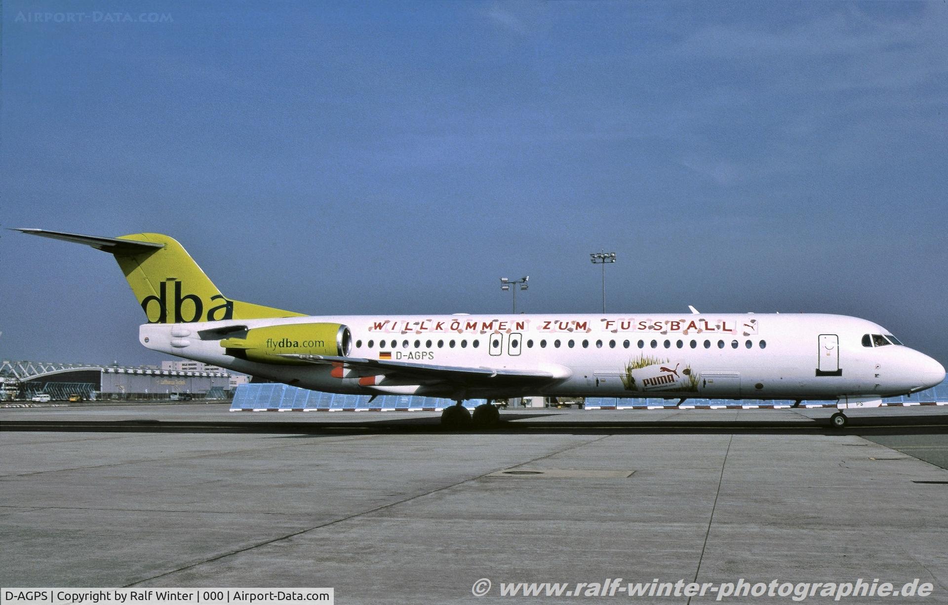 D-AGPS, 1992 Fokker 100 (F-28-0100) C/N 11399, Fokker 100 F-28-0100 - DI BAG DBA Deutsche BA 'Willkommen zum Fussball' - 11399 - D-AGPS - 03.2006