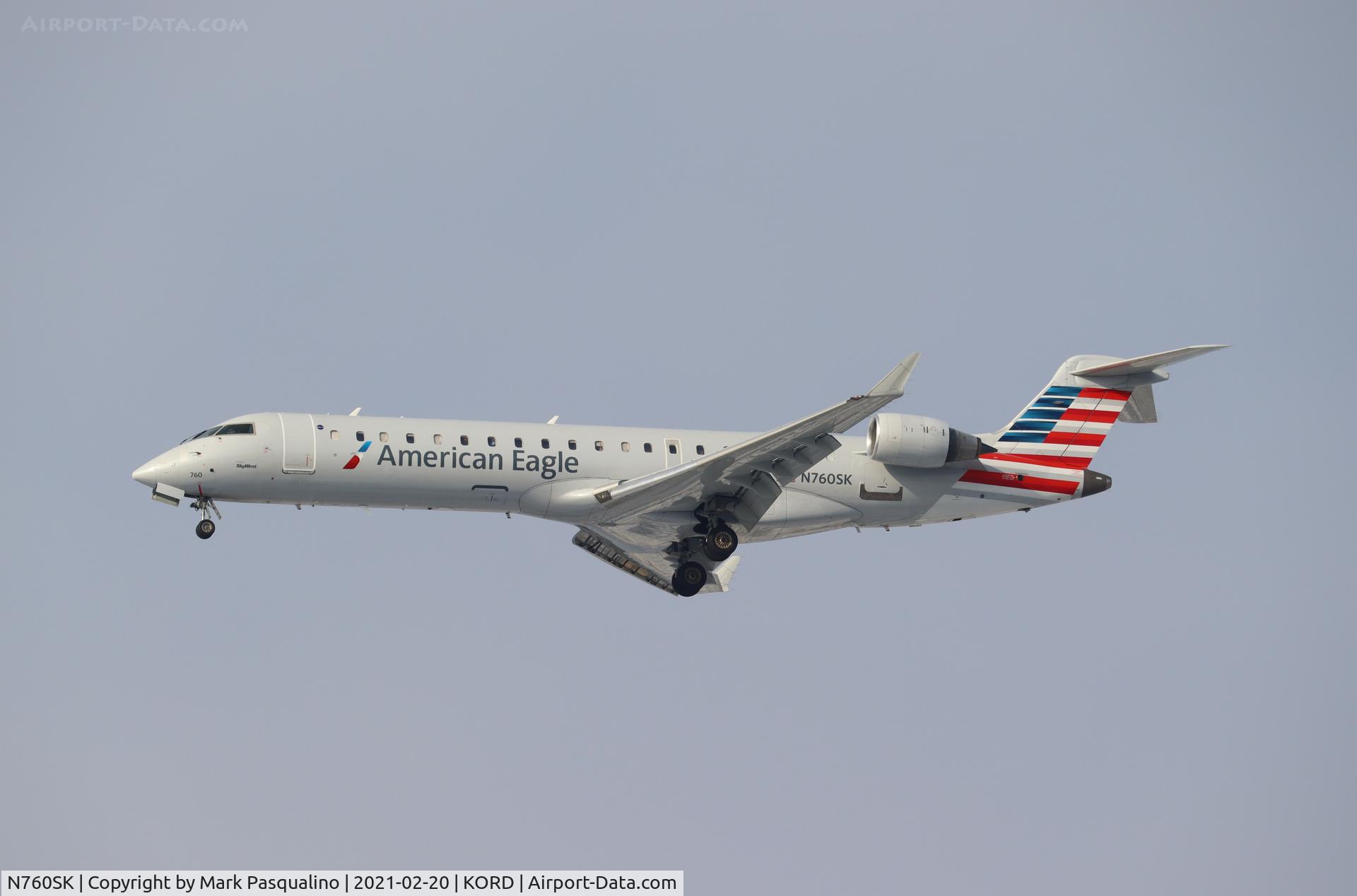 N760SK, 2005 Bombardier CRJ-701ER (CL-600-2C10) Regional Jet C/N 10223, CL-600-2C10