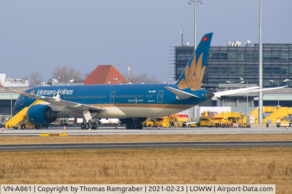 VN-A861, 2015 Boeing 787-9 Dreamliner C/N 35151, Vietnam Airlines Boeing 787-9 Dreamliner