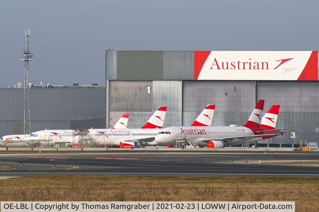 OE-LBL, 2003 Airbus A320-214 C/N 2009, Austrian Airlines Airbus A320 stored infront OS Hangars with others