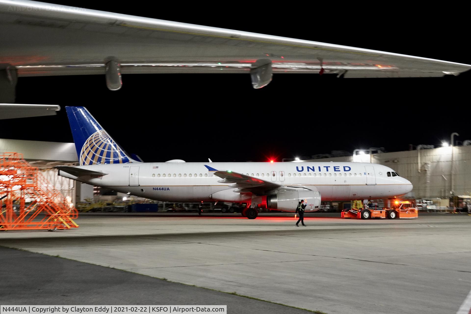 N444UA, 1998 Airbus A320-232 C/N 824, SFO 2021.