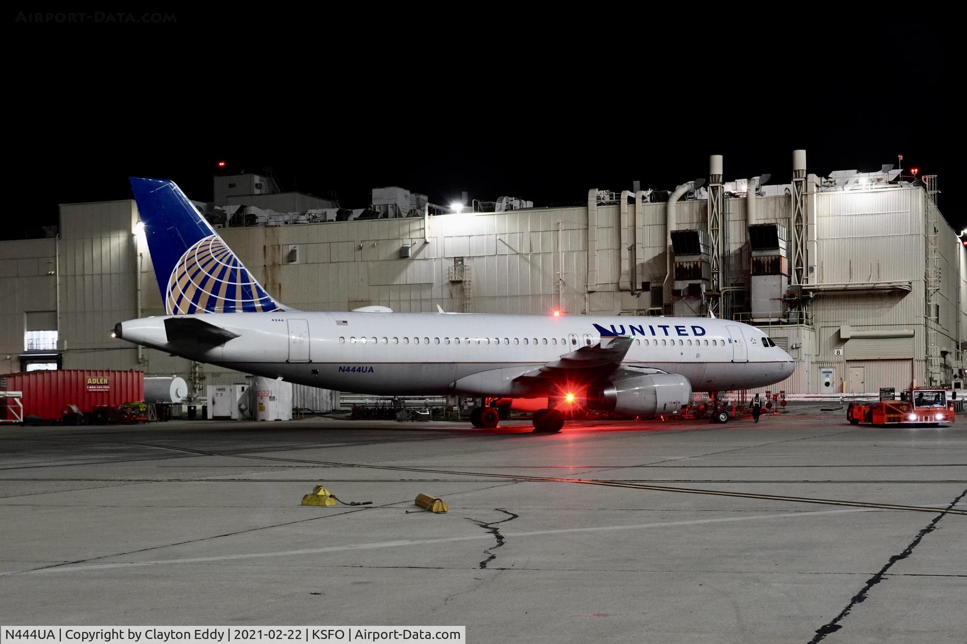 N444UA, 1998 Airbus A320-232 C/N 824, SFO 2021.