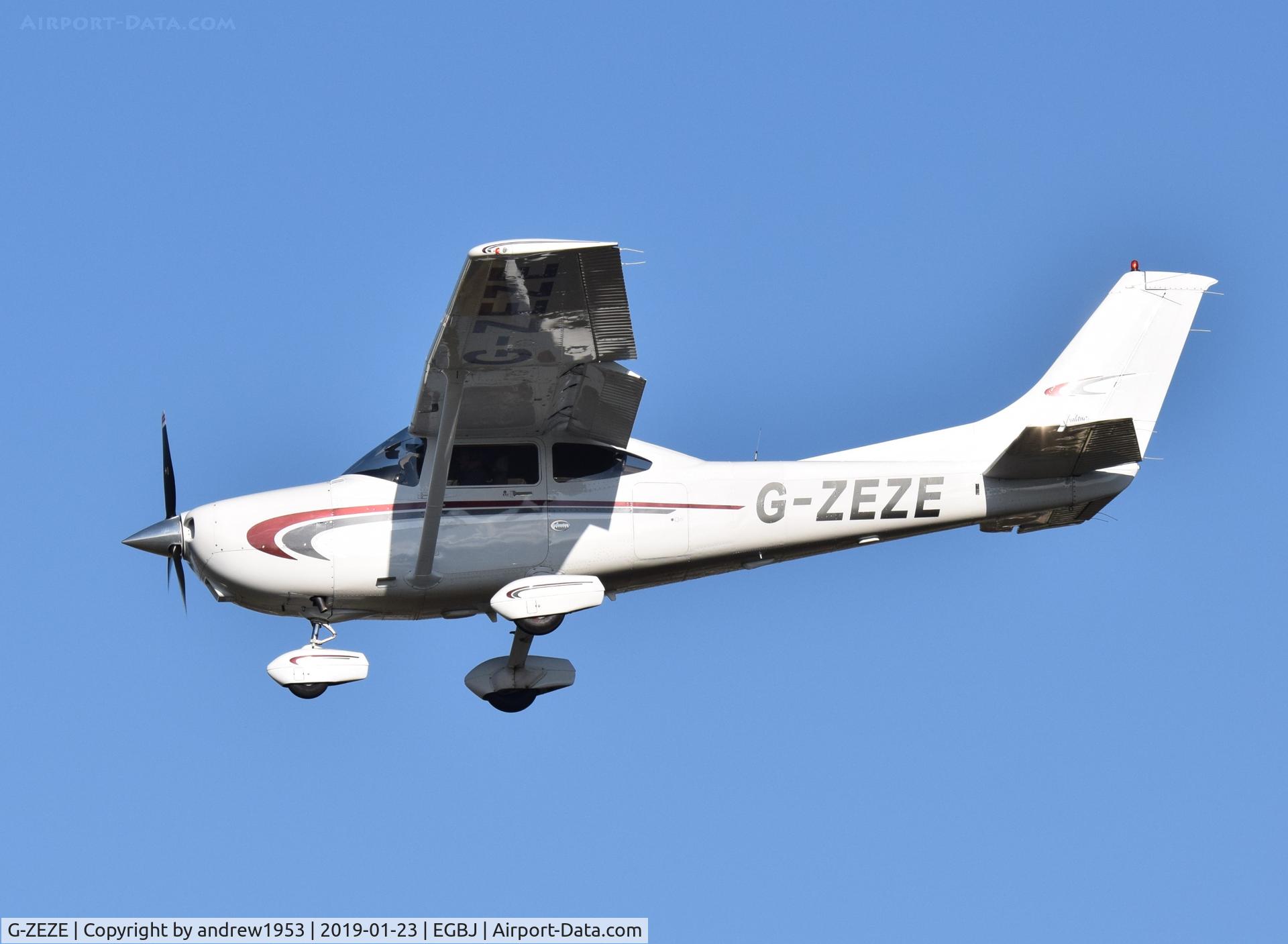 G-ZEZE, 2000 Cessna 182S Skylane C/N 182-80741, G-ZEZE at Gloucestershire Airport.