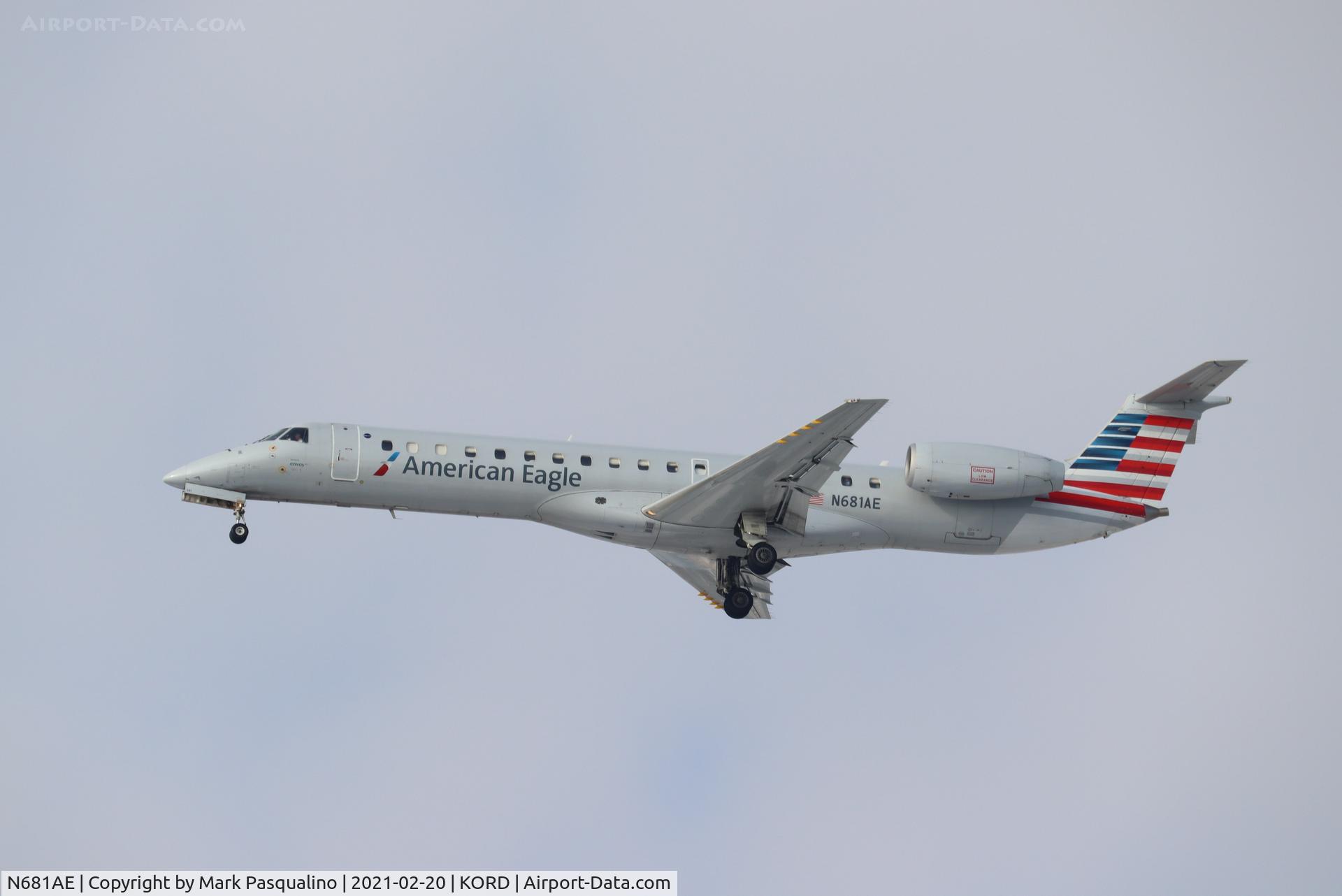 N681AE, 2004 Embraer ERJ-145LR (EMB-145LR) C/N 14500824, EMB-145LR