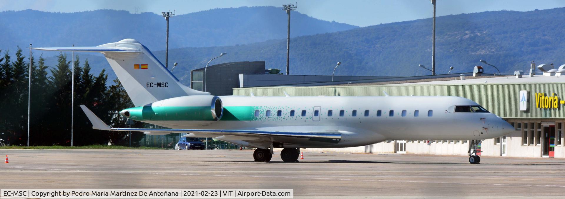EC-MSC, 2011 Bombardier Global 6000 (BD700-1A10) C/N 9466, Aeropuerto de Foronda - Vitoria-Gasteiz - Euskadi - España