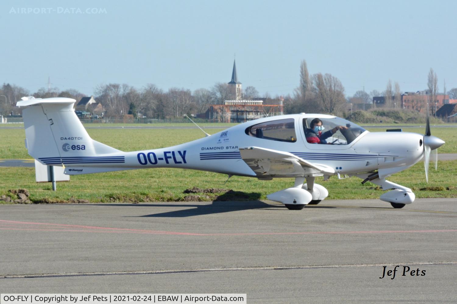 OO-FLY, 2004 Diamond DA-40D Diamond Star C/N D4.101, Visitor at Antwerp Airport.