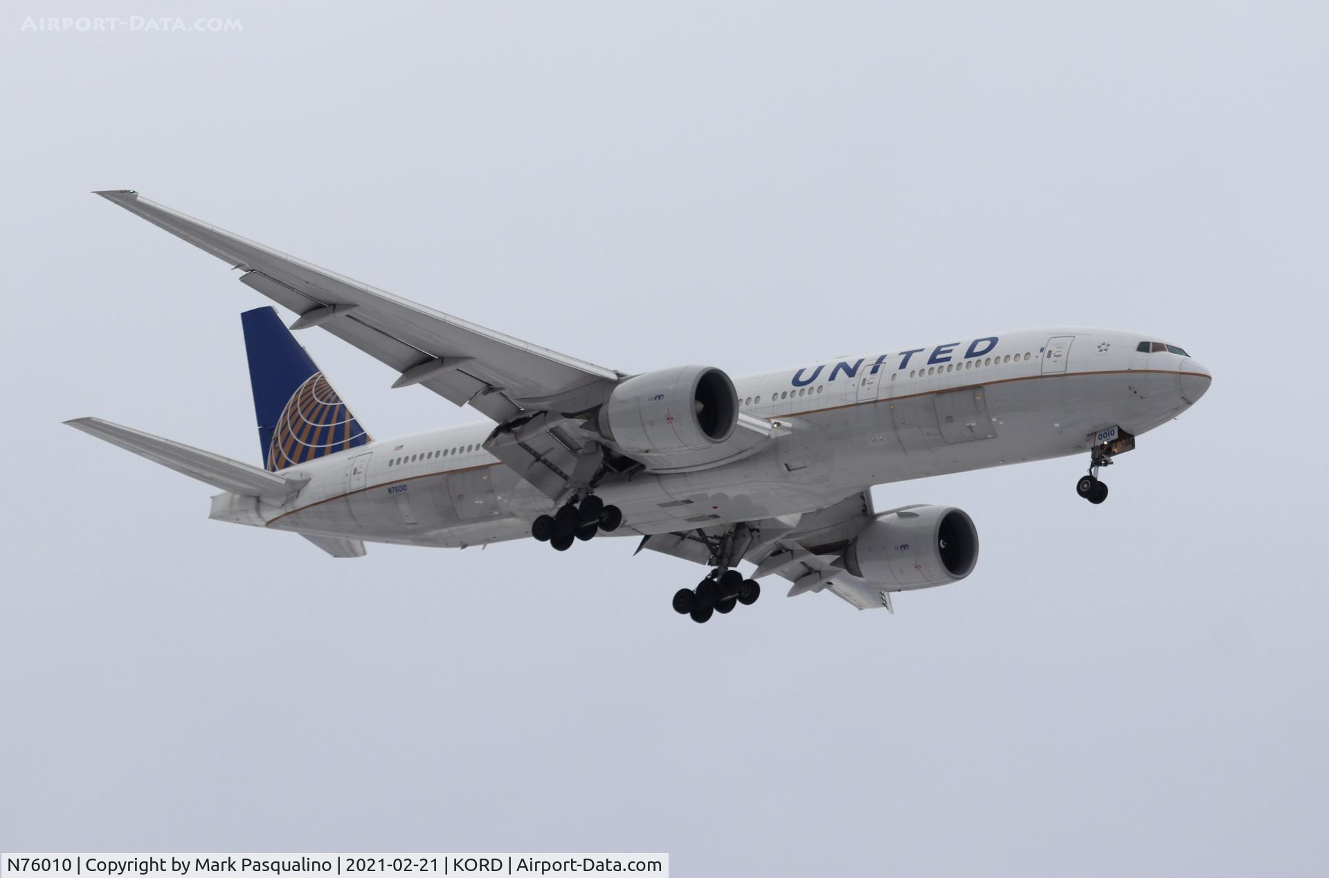 N76010, 1999 Boeing 777-224/ER C/N 29480, Boeing 777-224/ER