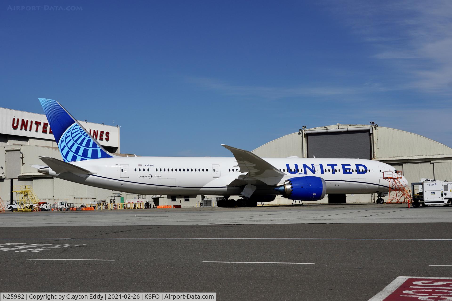 N25982, 2020 Boeing 787-9 Dreamliner Dreamliner C/N 66139, SFO 2021.
