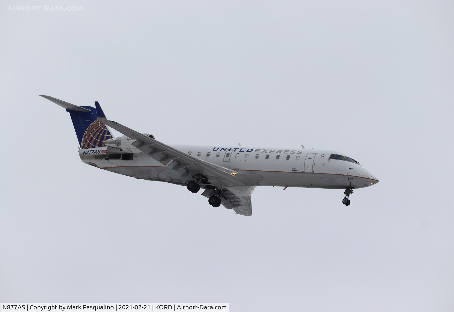 N877AS, 2001 Bombardier CRJ-200ER (CL-600-2B19) C/N 7579, CL-600-2B19