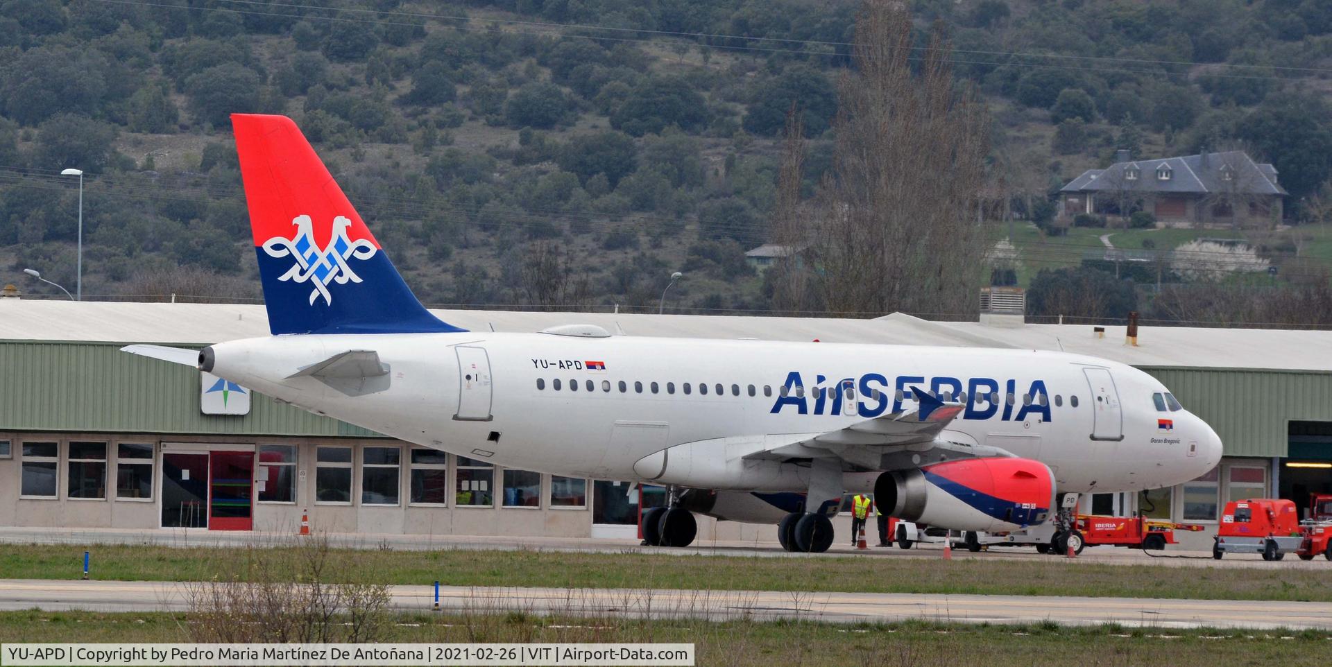 YU-APD, 2004 Airbus A319-132 C/N 2335, Aeropuerto de Foronda - Vitoria-Gasteiz - Euskadi - España