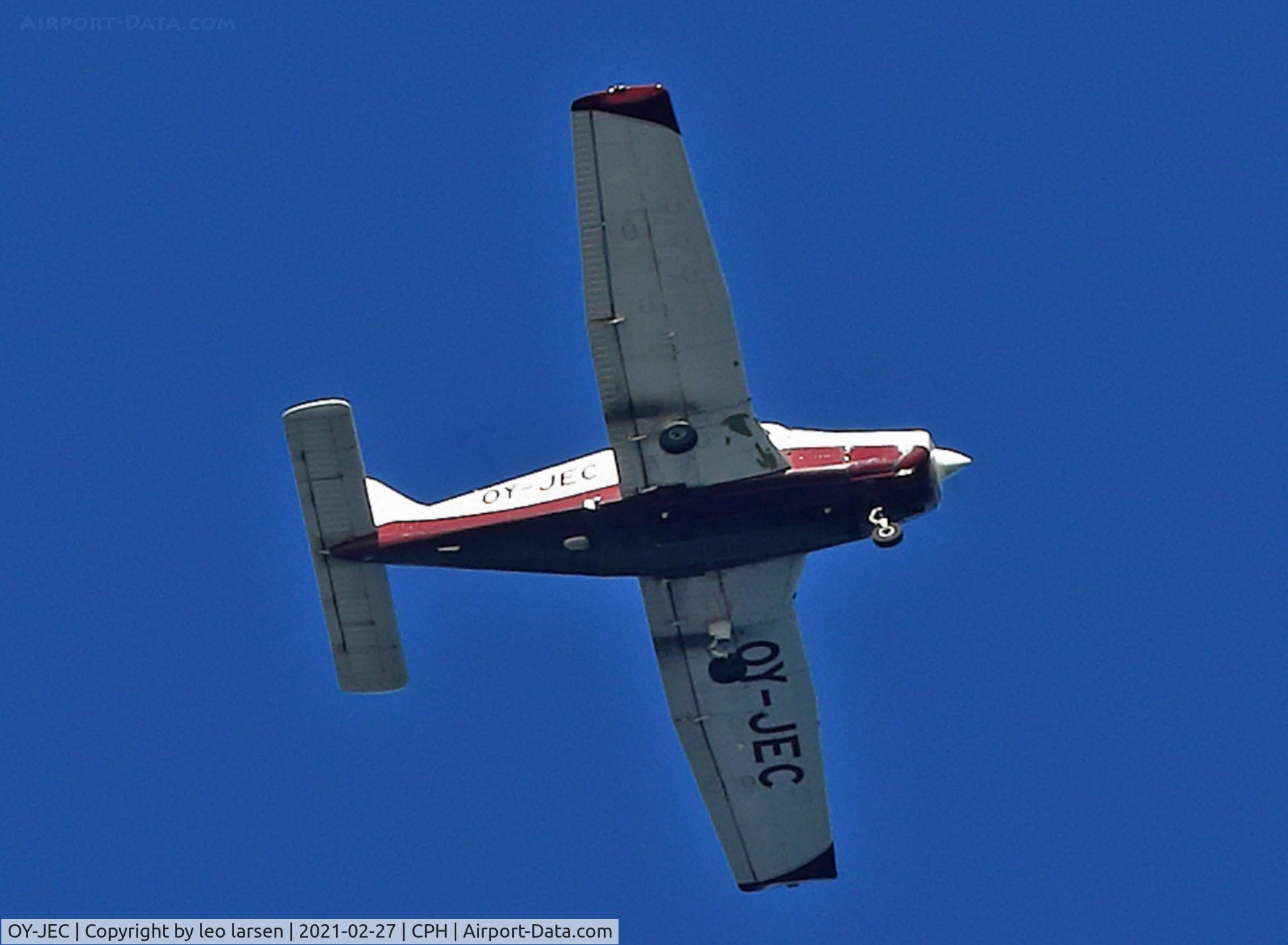 OY-JEC, 1989 Piper PA-28-161 Cadet C/N 2841099, Copenhagen 27.2.2021