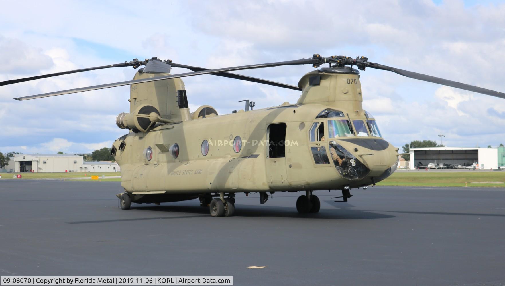 09-08070, 2009 Boeing CH-47F C/N M8070, US Army CH-47