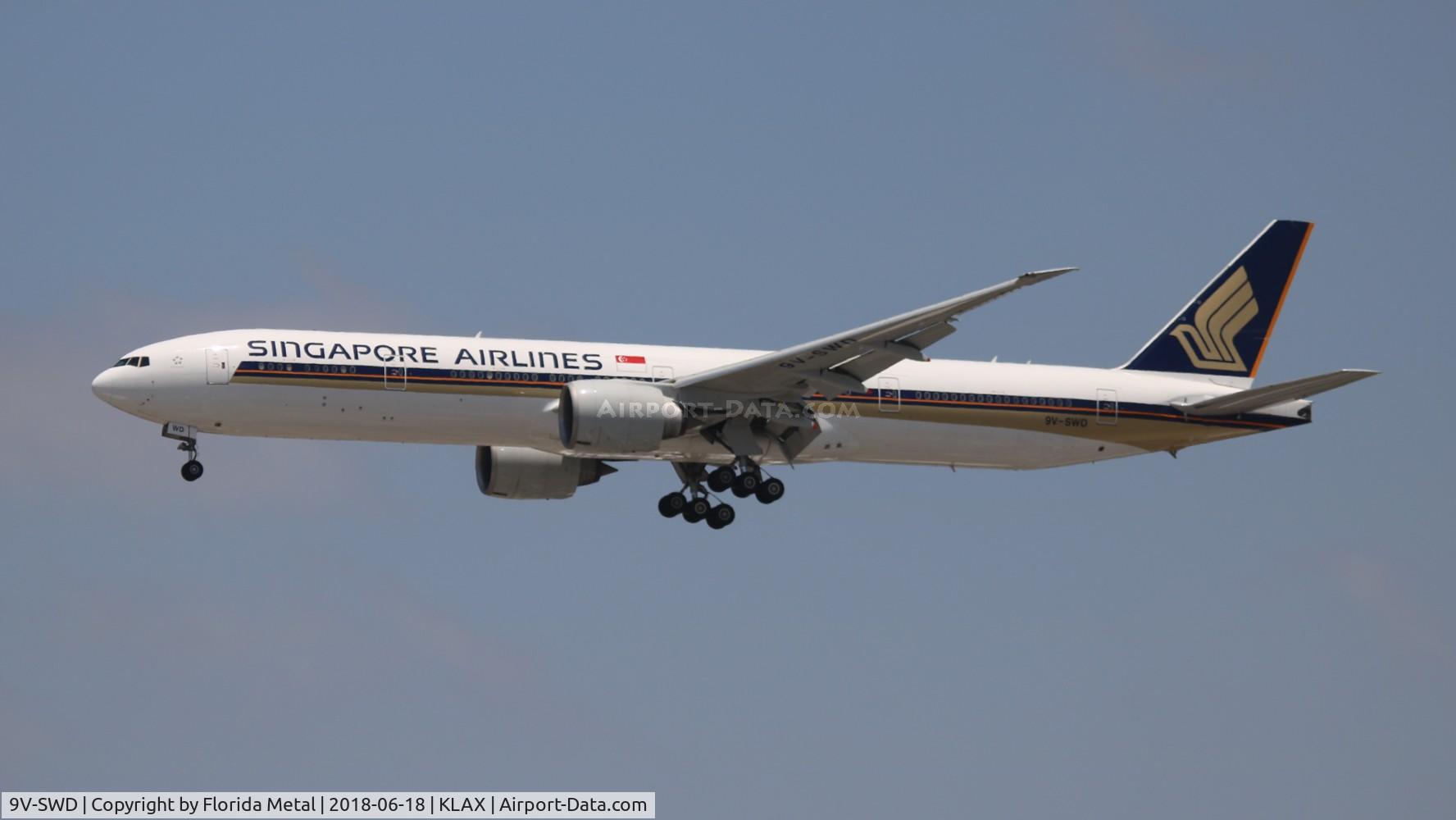 9V-SWD, 2006 Boeing 777-312/ER C/N 34569, Singapore 777-300