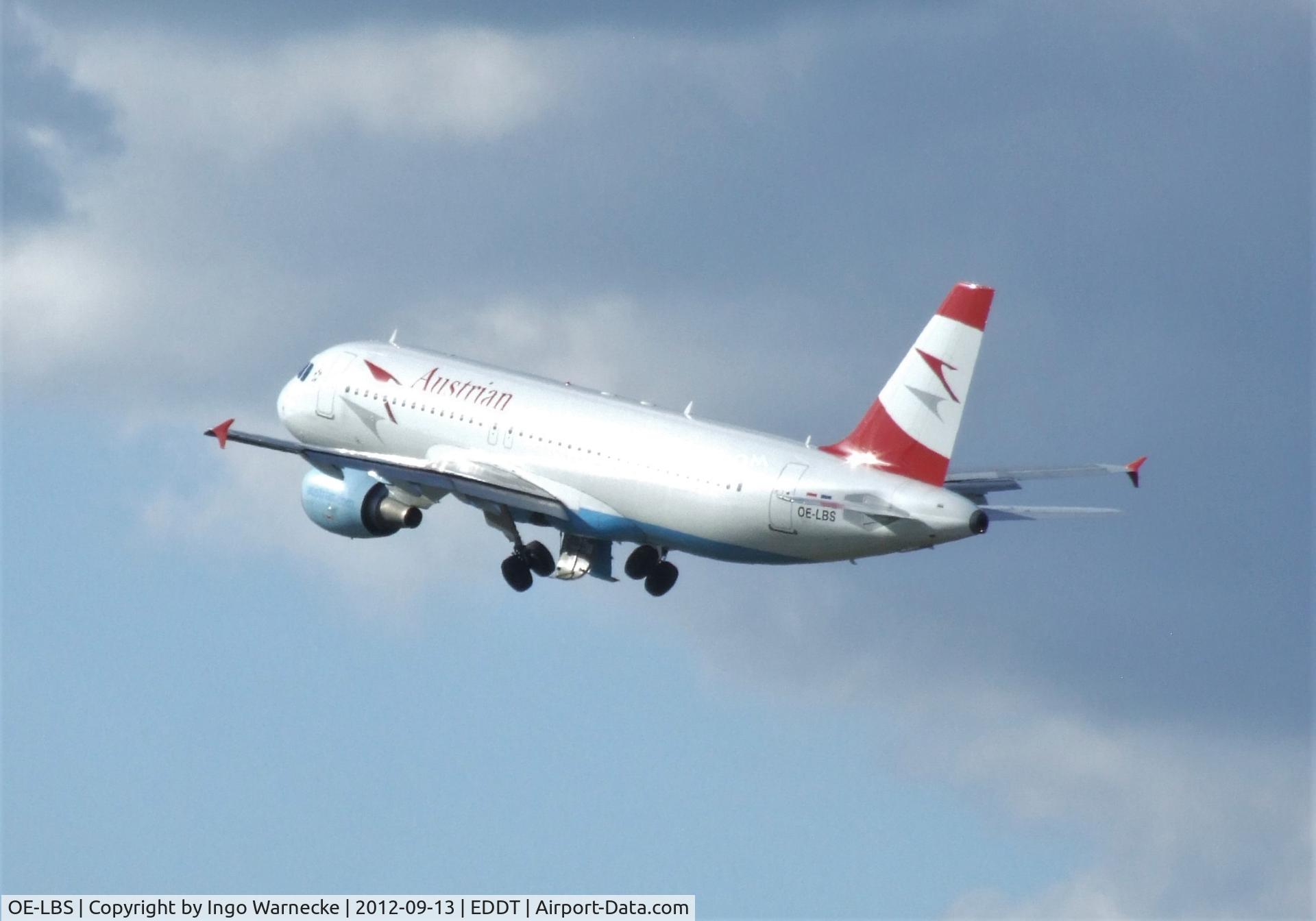 OE-LBS, 2000 Airbus A320-214 C/N 1189, Airbus A320-214 of Austrian Airlines at Berlin-Tegel airport