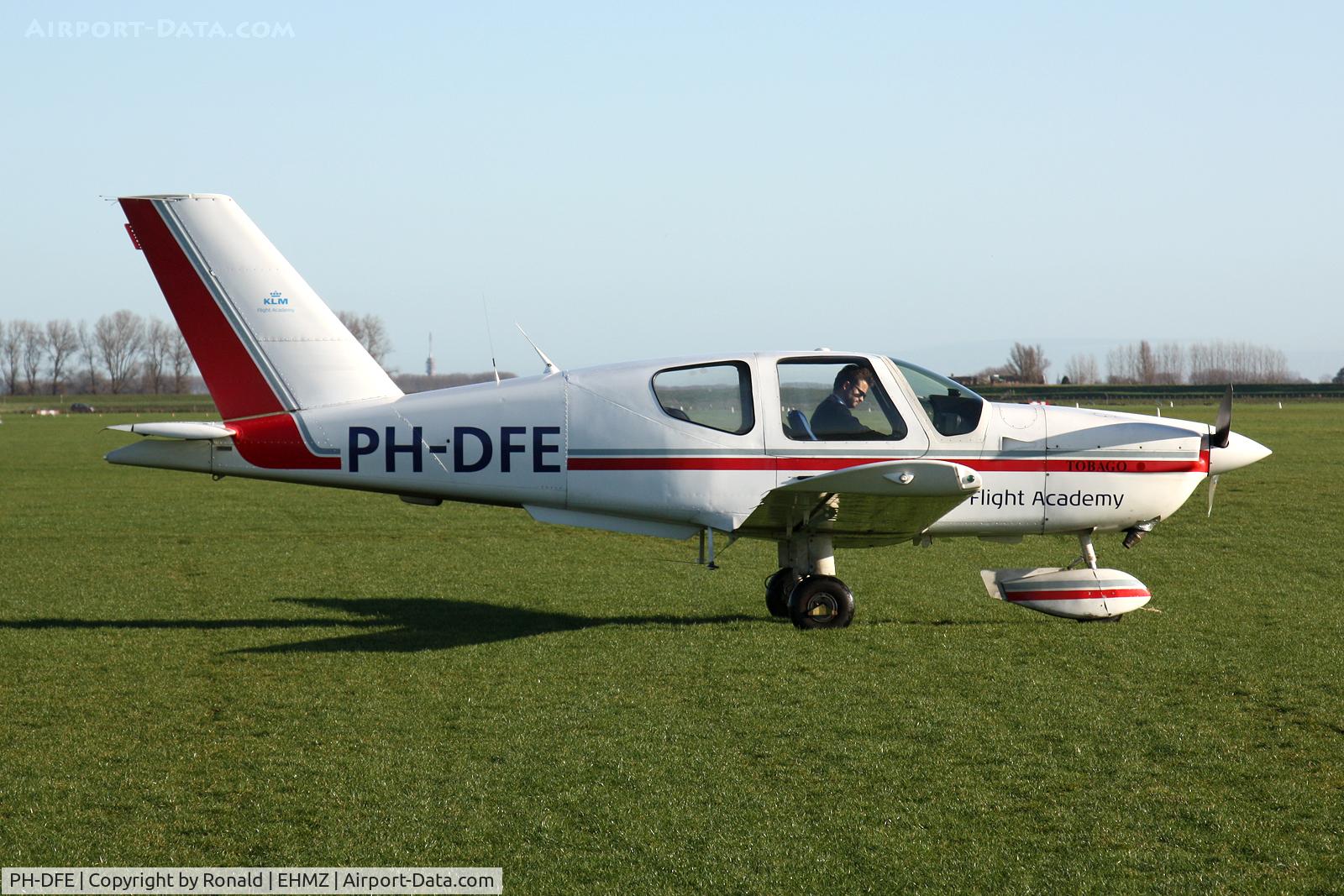 PH-DFE, Socata TB-10 Tobago C/N 1069, at ehmz