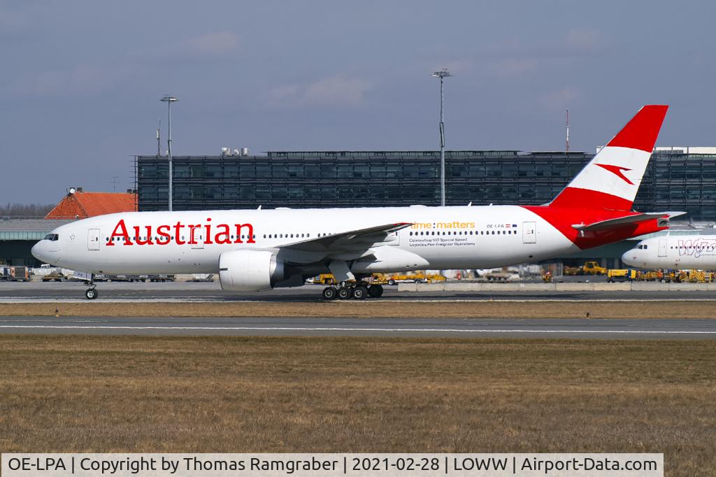 OE-LPA, 1997 Boeing 777-2Z9/ER C/N 28698, Austrian Airlines Boeing 777-200ER