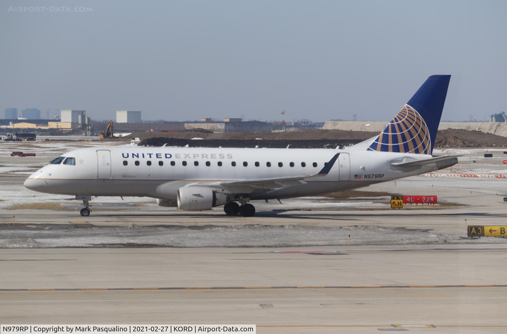 N979RP, 2005 Embraer 170SE (ERJ-170-100SE) C/N 17000088, ERJ-170-100SE