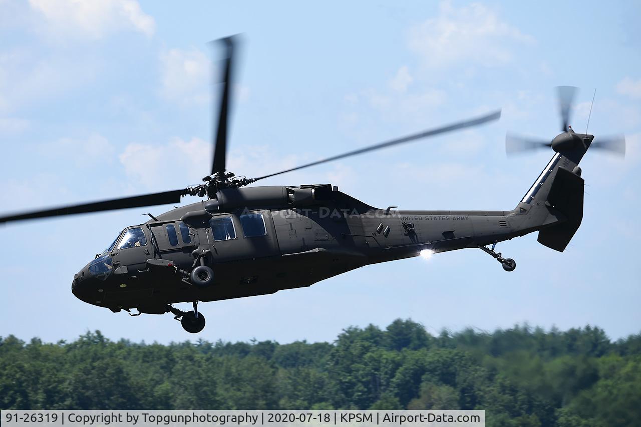 91-26319, Sikorsky UH-60L Black Hawk C/N 701615, NYARNG Blackhawk stops in for lunch