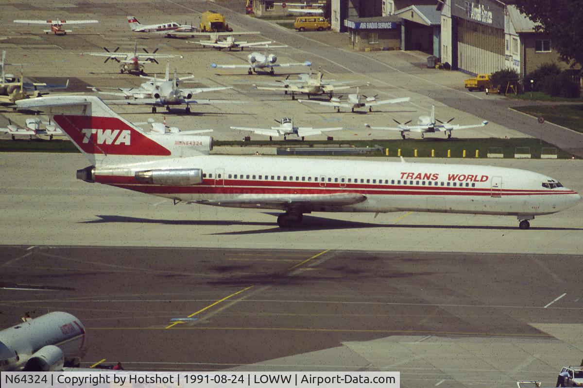 N64324, 1969 Boeing 727-231 C/N 20099, Daily shuttle between Vienna and Frankfurt