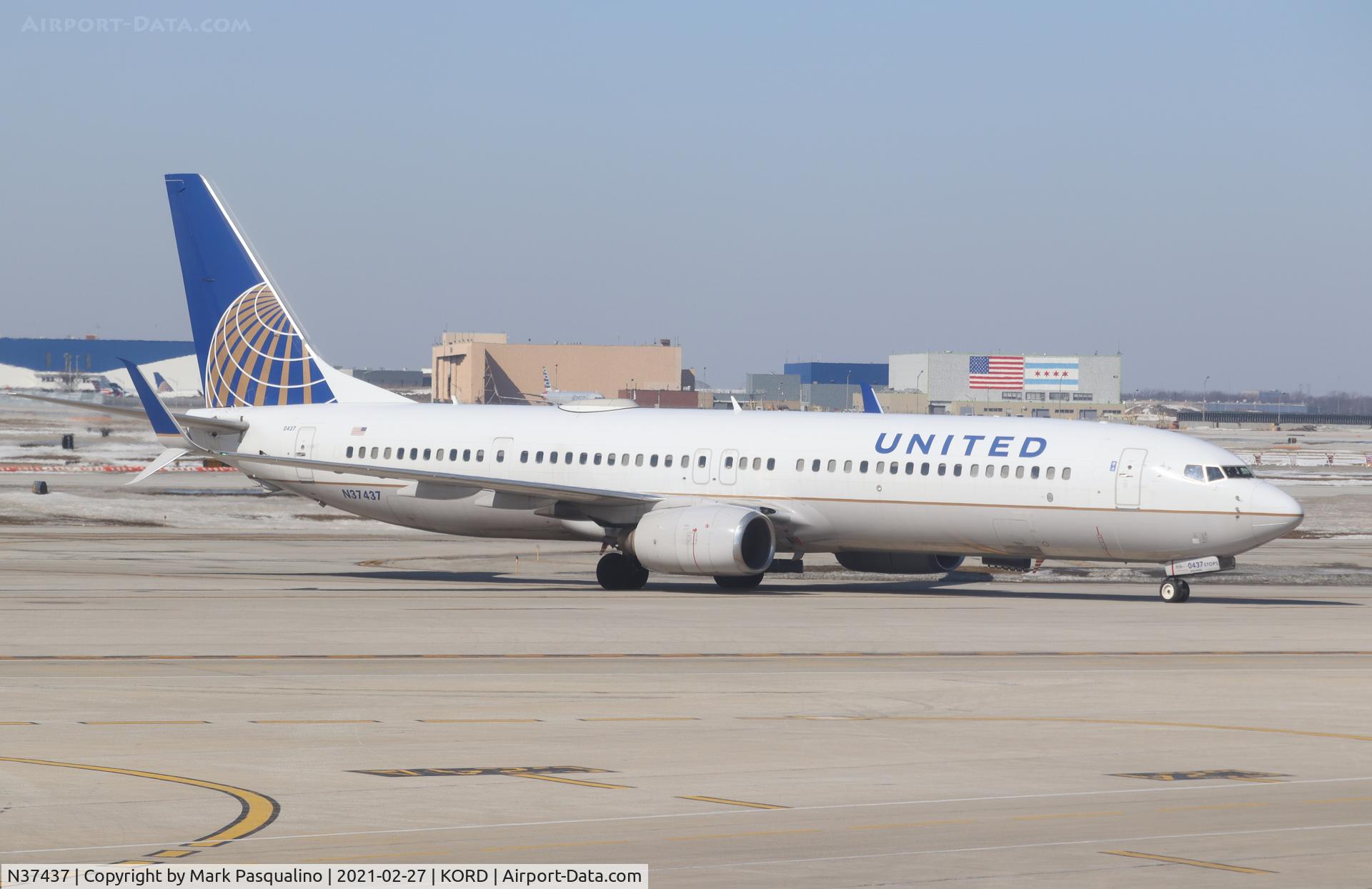 N37437, 2009 Boeing 737-924/ER C/N 33532, Boeing 737-924/ER