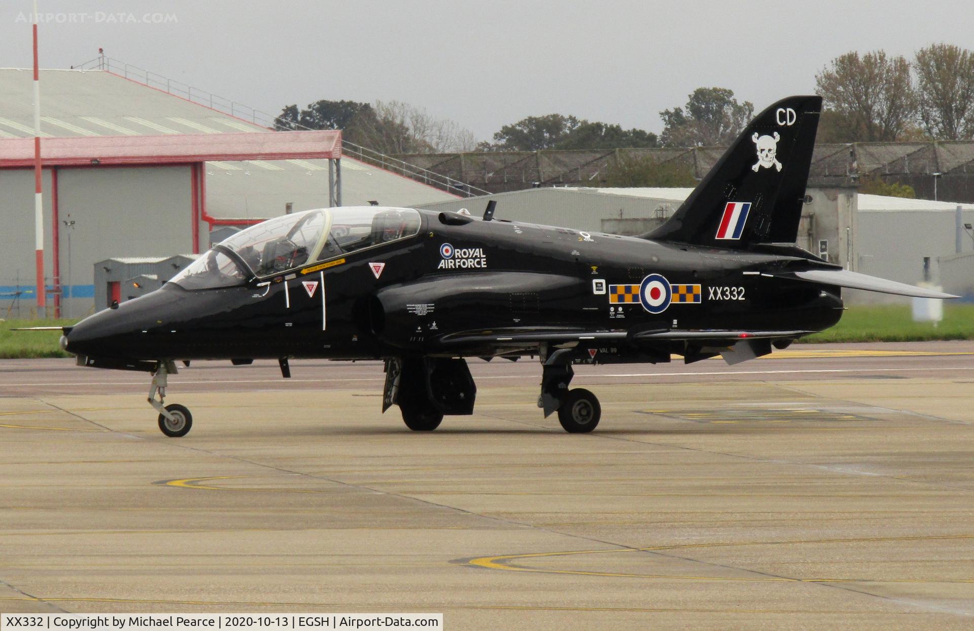 XX332, Hawker Siddeley Hawk T.1A C/N 41H-32156, Departing SaxonAir to the Stanta Training Area, after refuel.