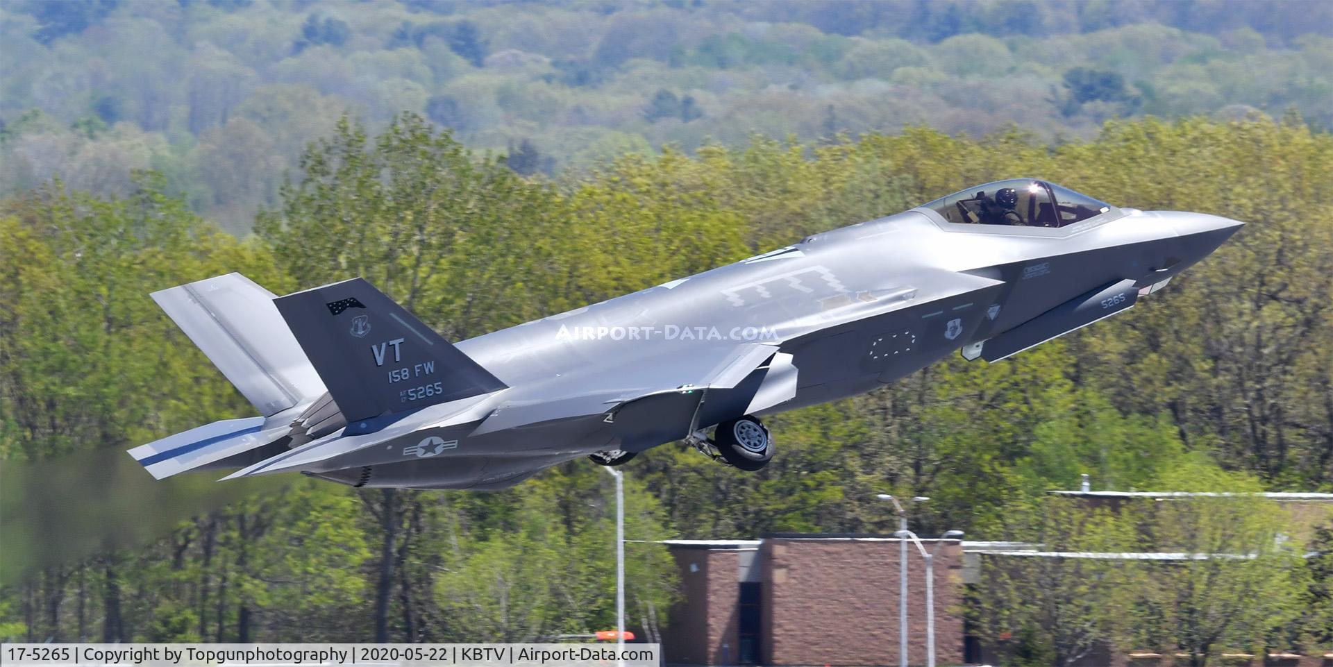 17-5265, 2019 Lockheed Martin F-35A Lightning II C/N AF-207, 158th FW Wing jet lifts off for the 