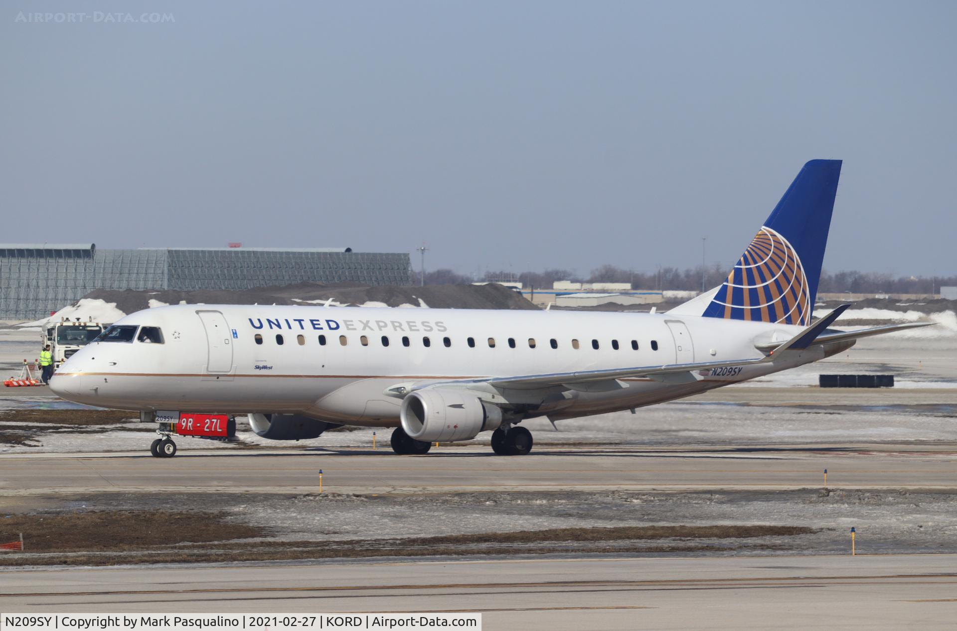 N209SY, 2017 Embraer 175LR (ERJ-170-200LR) C/N 17000645, ERJ-170-200LR